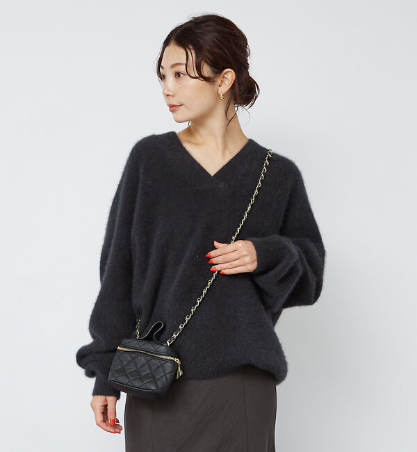 Rouge vif「フォックスウールVネックラウンドヘムニットプルオーバー」|ニット・セーター|