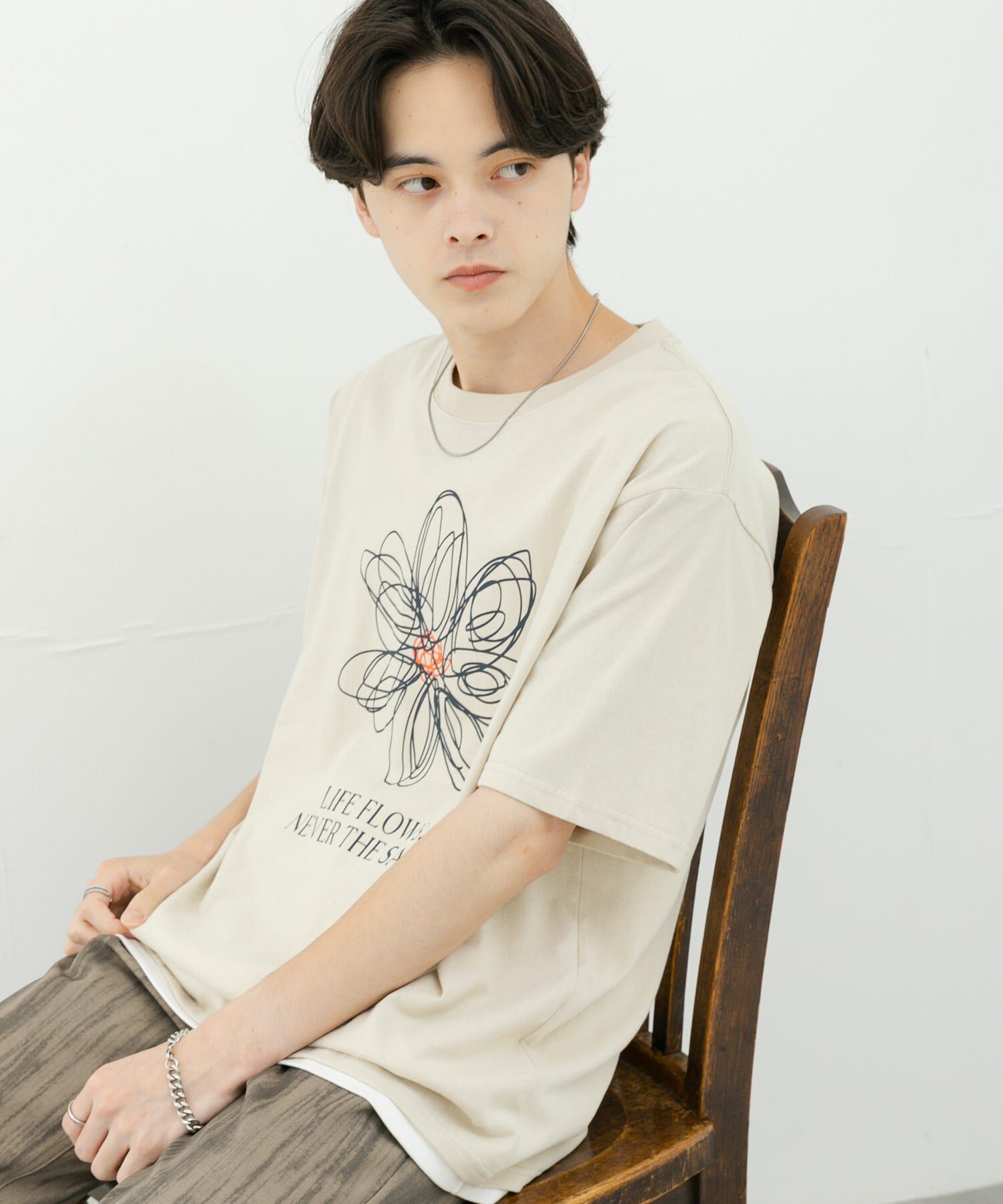 SENSE OF PLACE by URBAN RESEARCH「フラワーアートグラフィックショートスリーブTシャツ」|Tシャツ・カットソー|