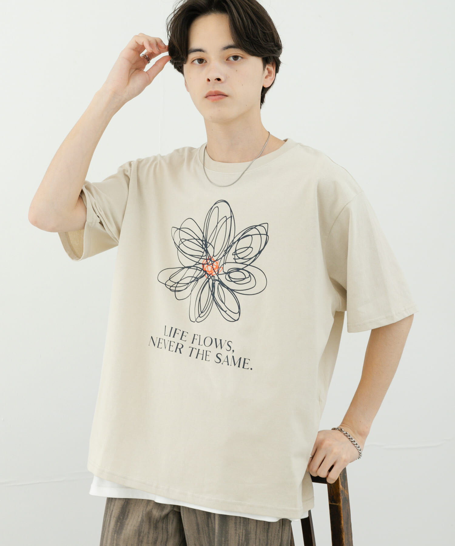 SENSE OF PLACE by URBAN RESEARCH「フラワーアートグラフィックショートスリーブTシャツ」|Tシャツ・カットソー|