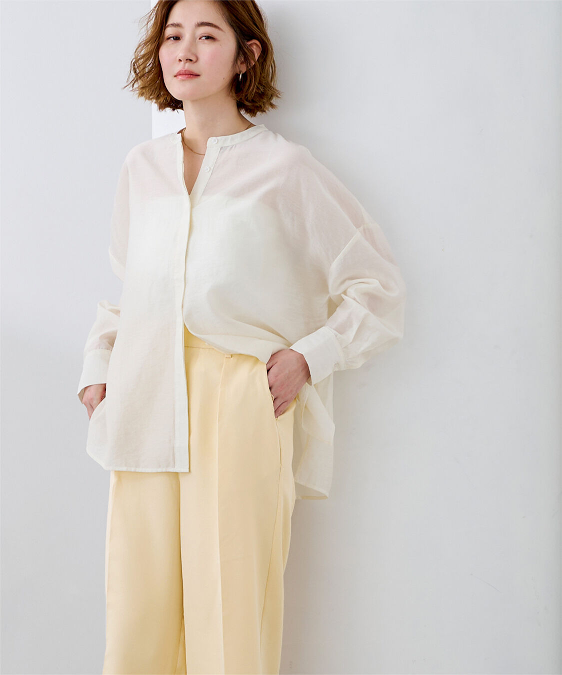 ur's「ワンタックカラーワイドパンツ」|スラックス|