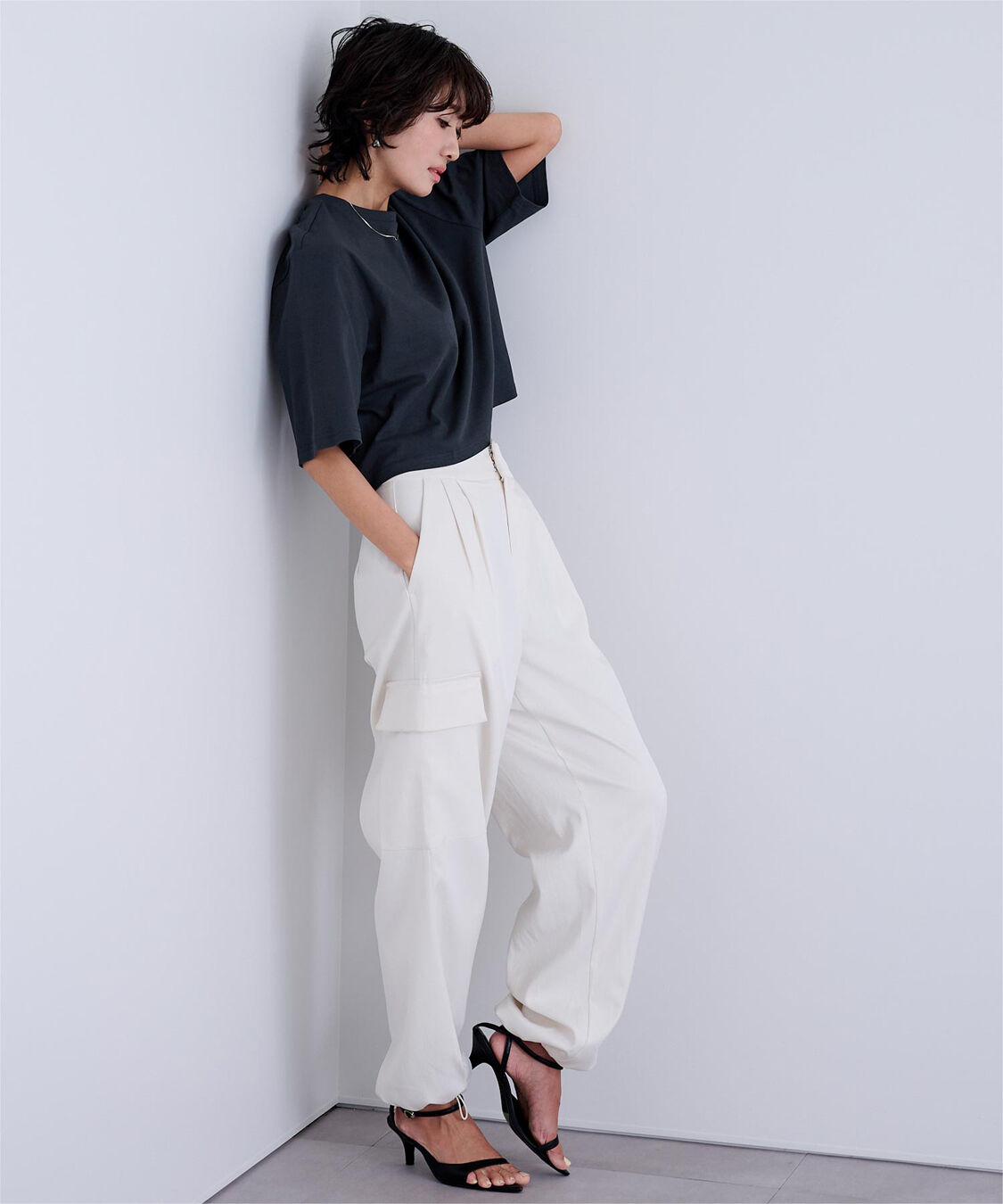 ur's「汗染み防止クロップドTシャツ」|Tシャツ・カットソー|