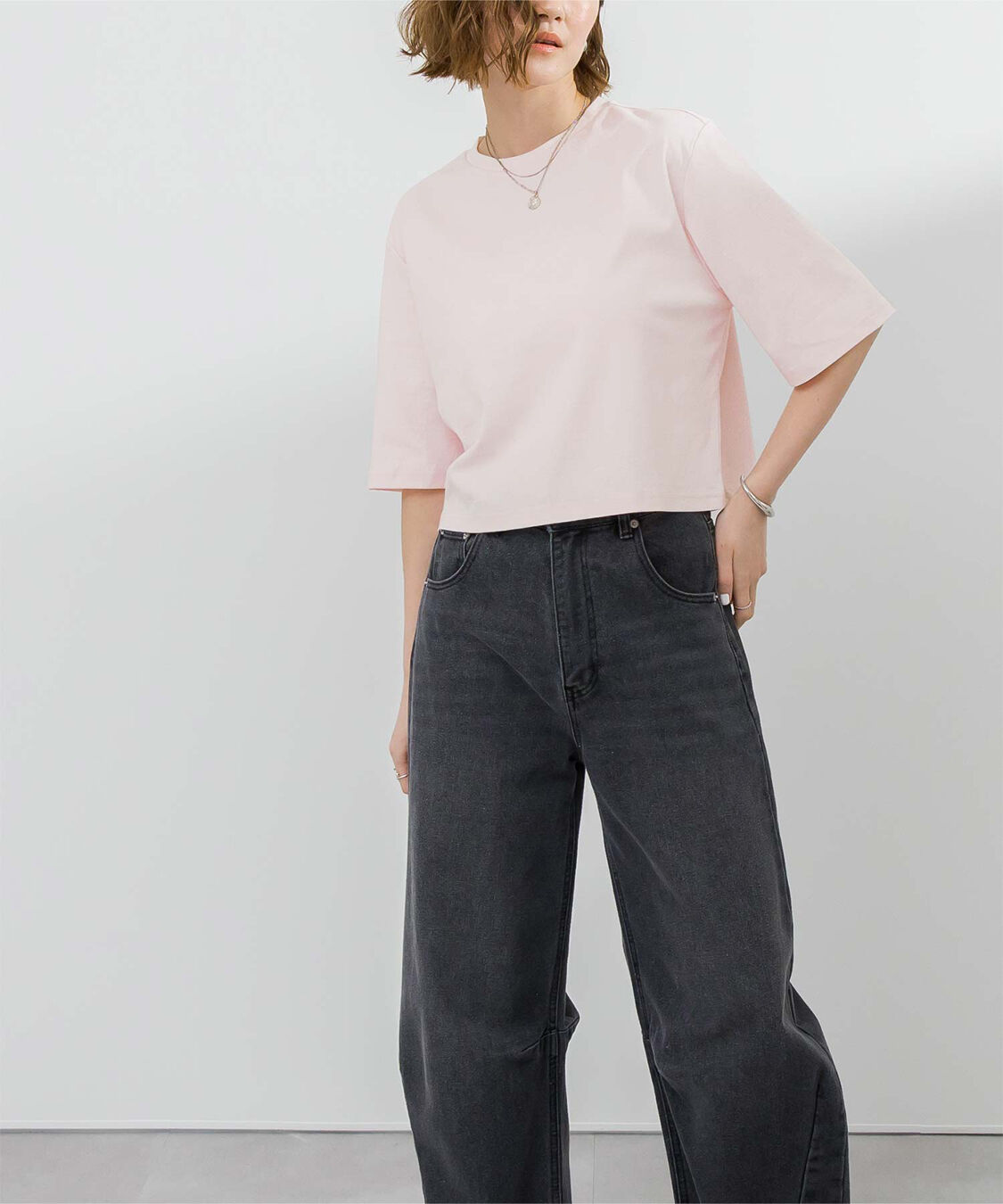 ur's「汗染み防止クロップドTシャツ」|Tシャツ・カットソー|