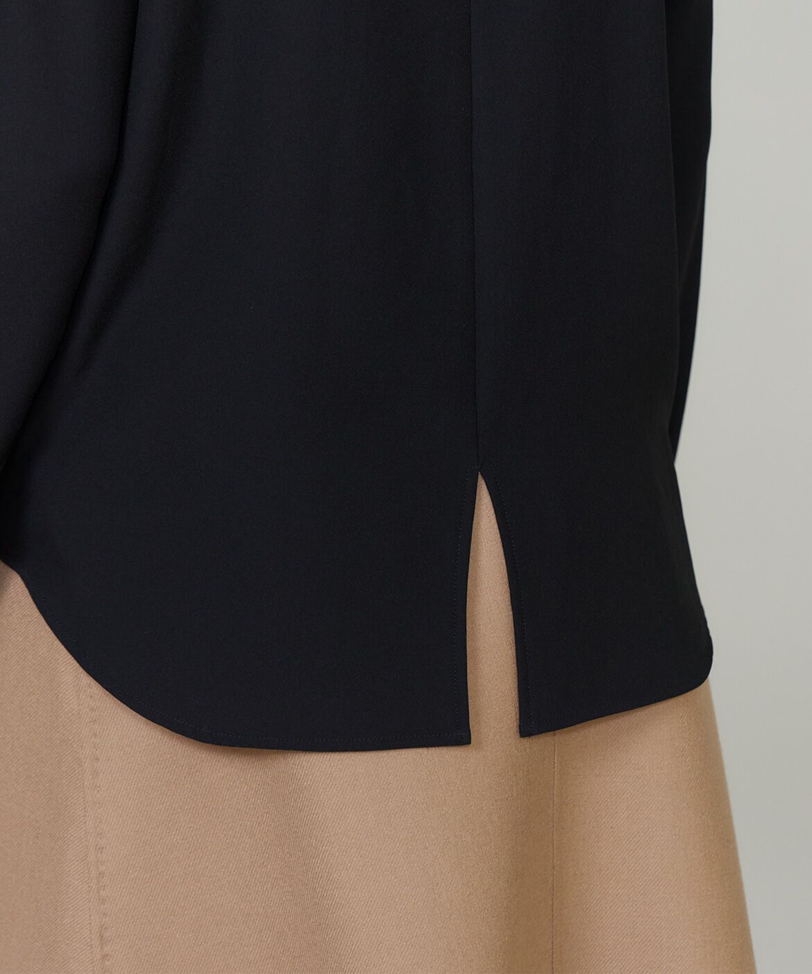 INED「《大きいサイズ》吸汗速乾ジョーゼットプルオーバー」|Tシャツ・カットソー|