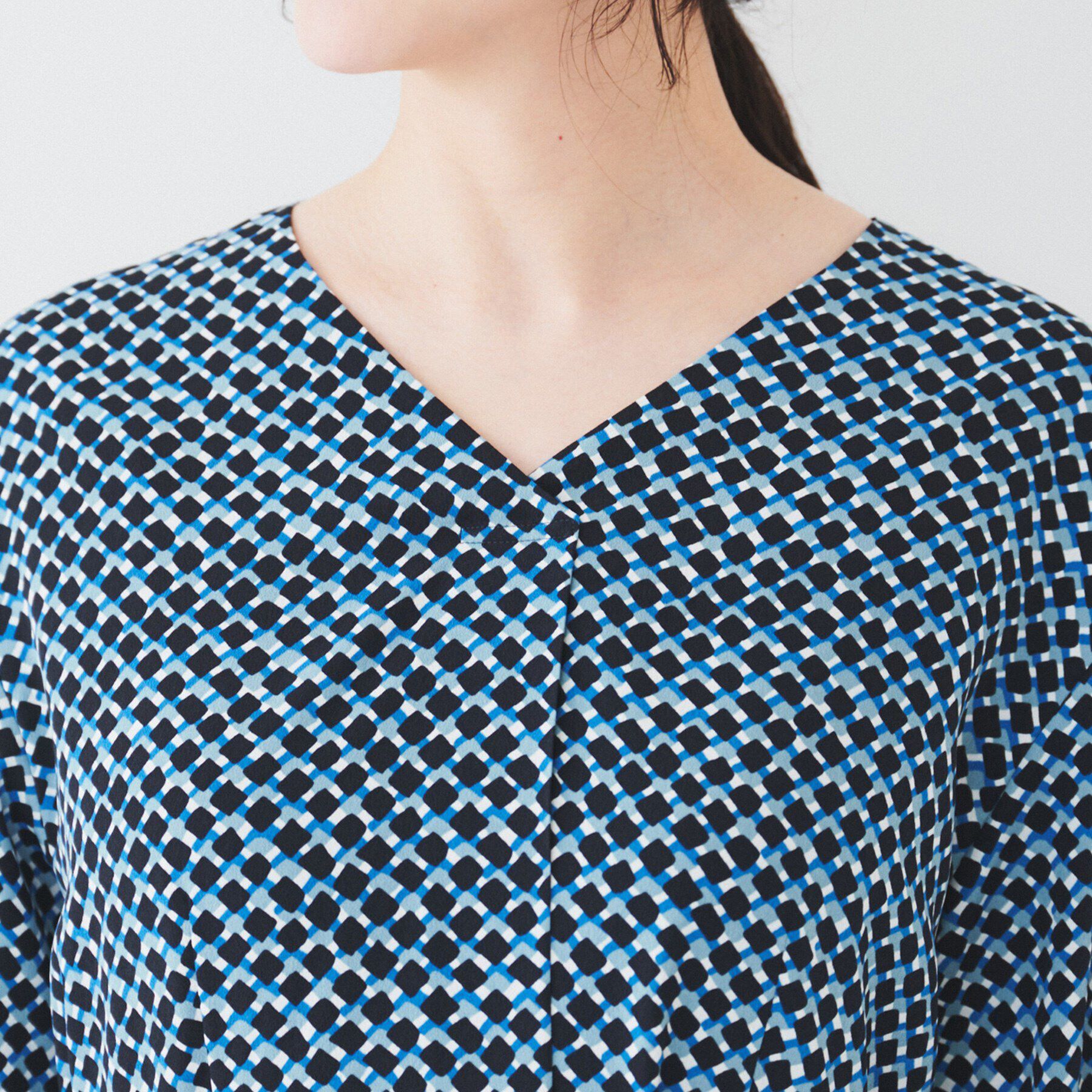 UNTITLED「【きれいめ／オフィス】スクエアジオメトリック柄ワンピース」|ワンピース|