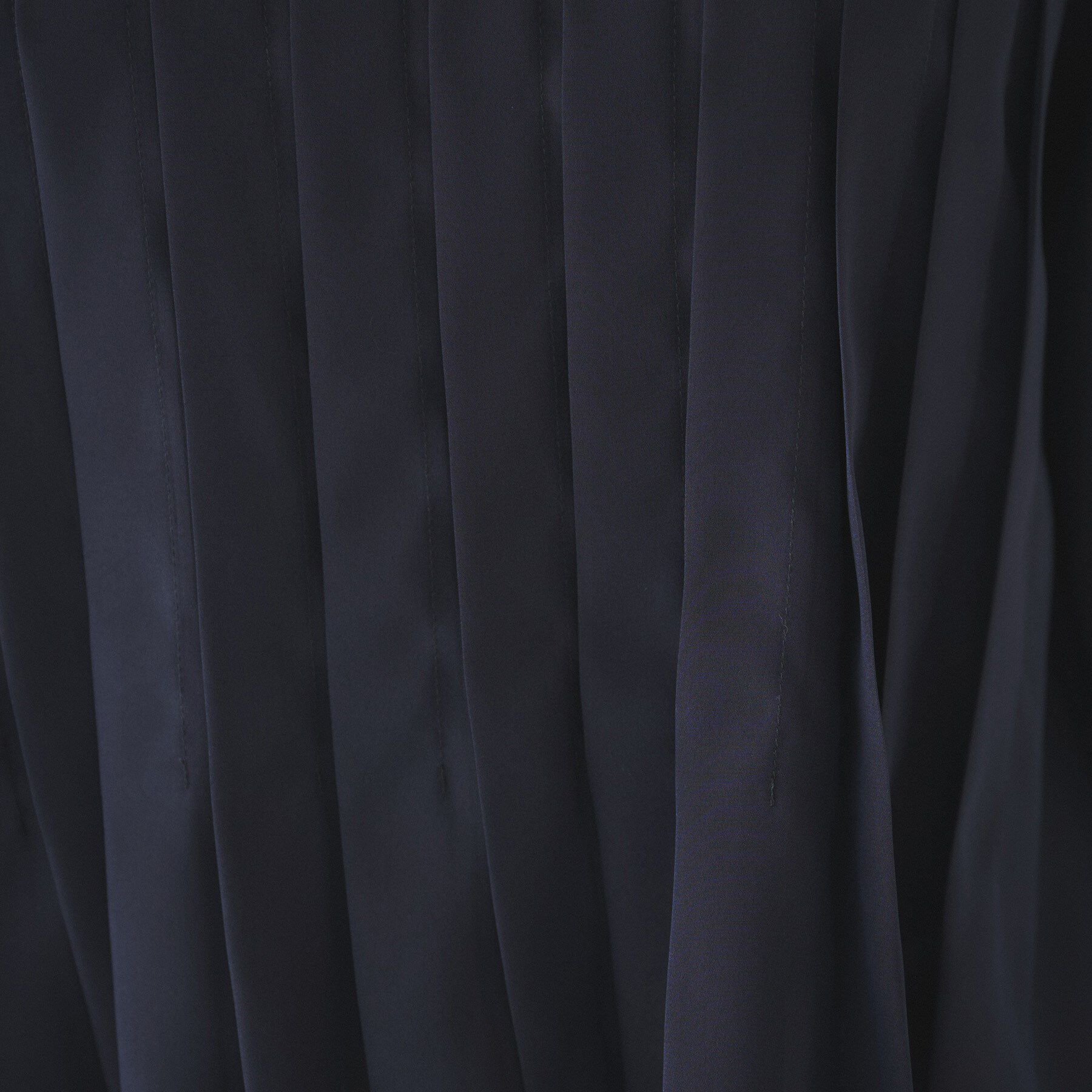 UNTITLED「【光沢/オンオフ使える】フロントタックブラウス」|シャツ・ブラウス|