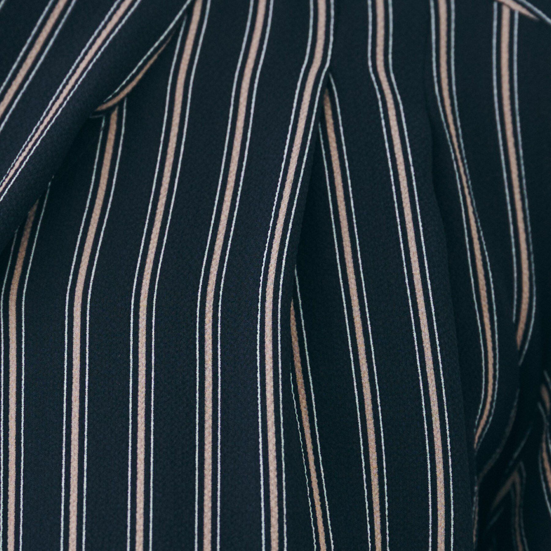 UNTITLED「【通勤/オフィス/二の腕カバー】ボウタイブラウス」|シャツ・ブラウス|