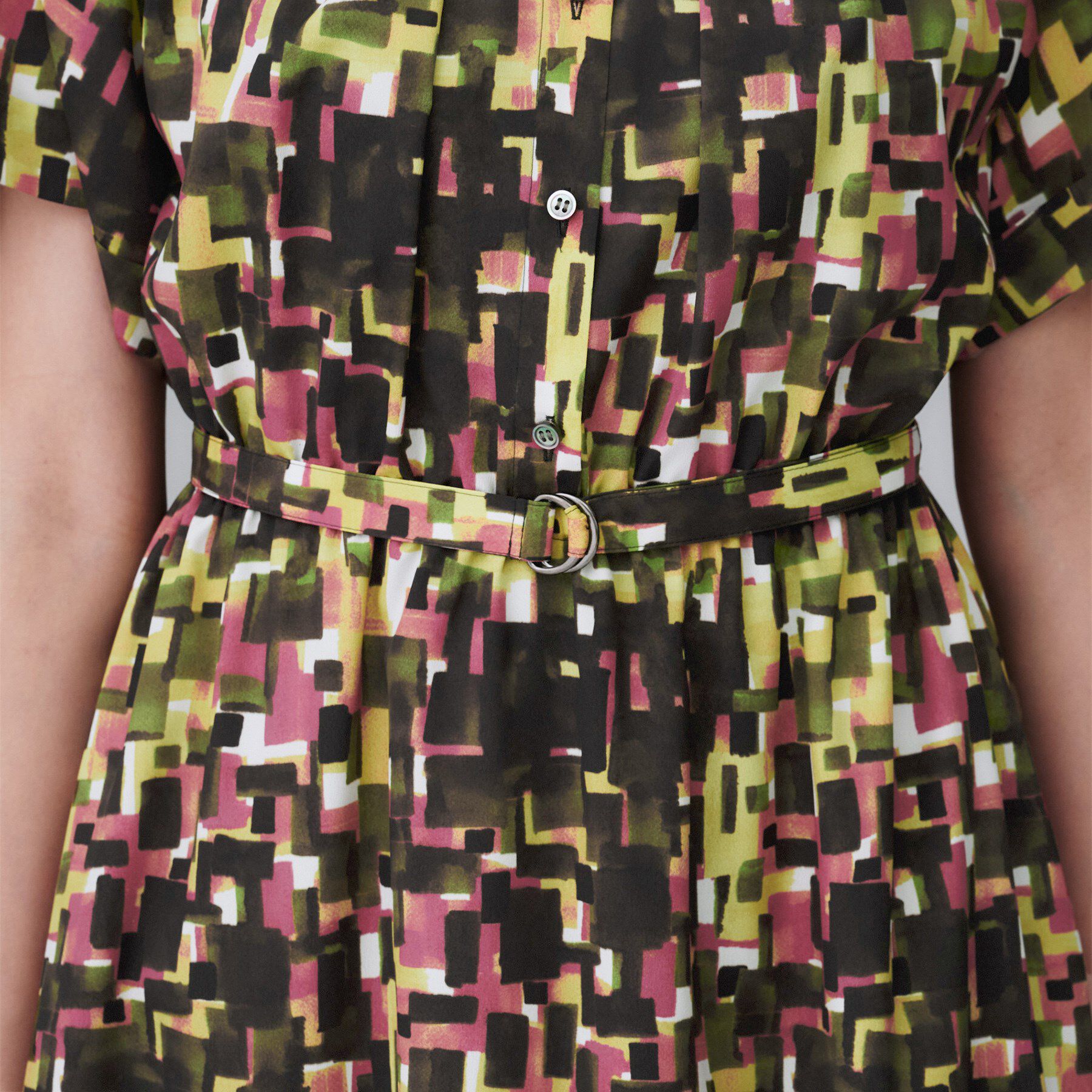 UNTITLED「【洗える/前開きボタン/ベルト付】ブロック柄ワンピース」|ワンピース|