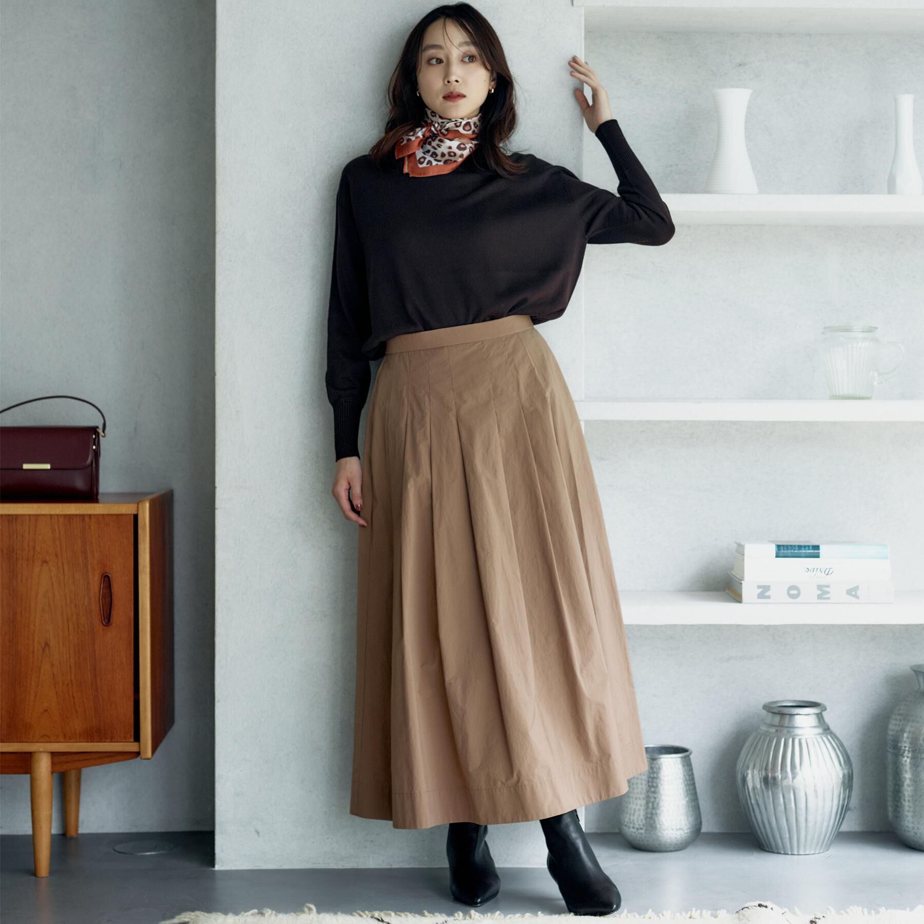 UNTITLED「【後ろウエストゴム/セットアップ可】ファブリカタックスカート」|スカート|