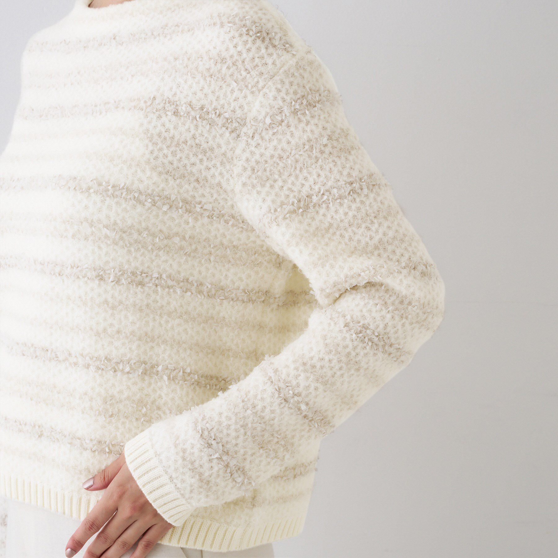 UNTITLED「【ツイード調/コンパクト丈】ブークレーボートネックニット」|ニット・セーター|