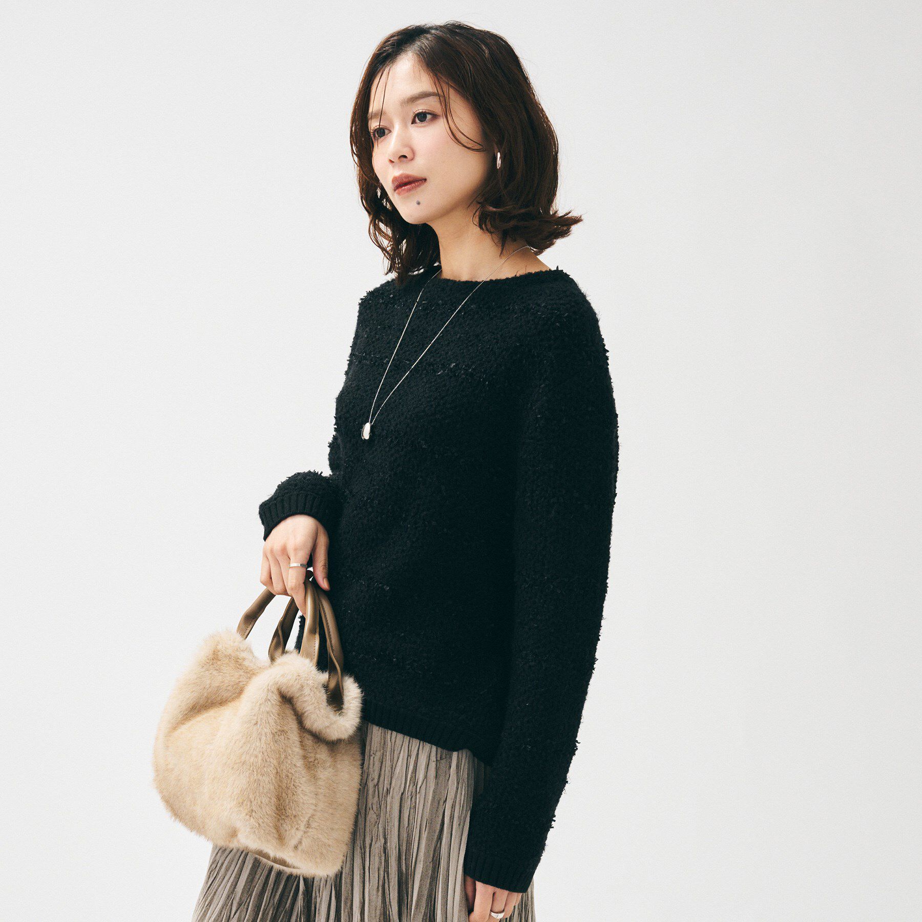 UNTITLED「【ツイード調/コンパクト丈】ブークレーボートネックニット」|ニット・セーター|