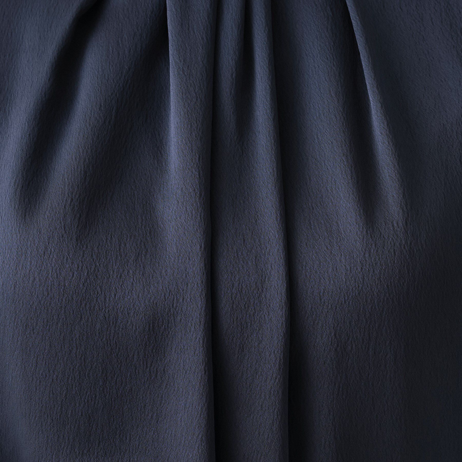 UNTITLED「【きれいめ/お仕事着】サテンドレープブラウス」|シャツ・ブラウス|