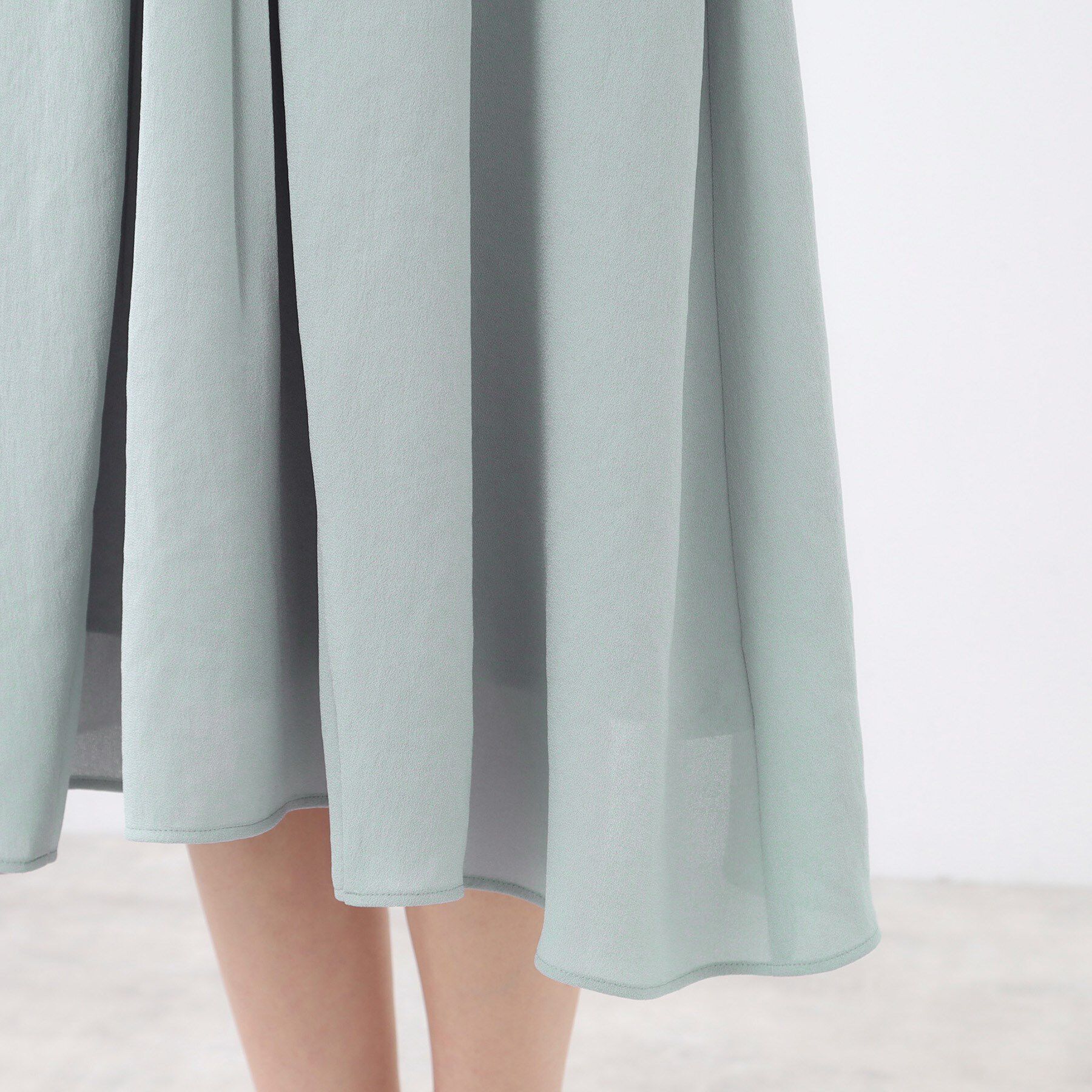 Reflect「【吸水速乾／防しわ】シルキープリーツワンピース」|ワンピース|