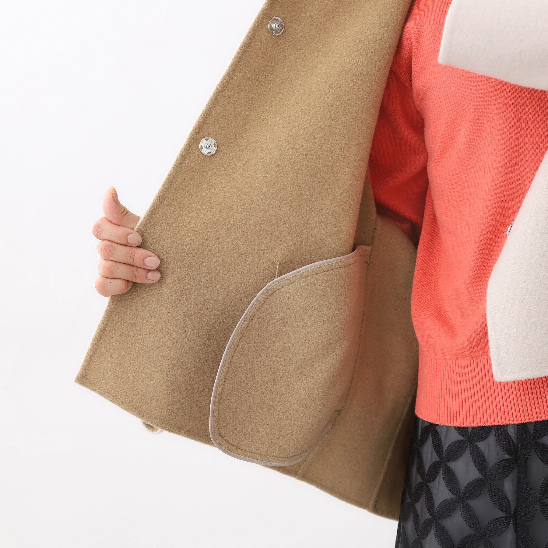 Reflect「リバー仕立てショートコート」|ノーカラーコート|