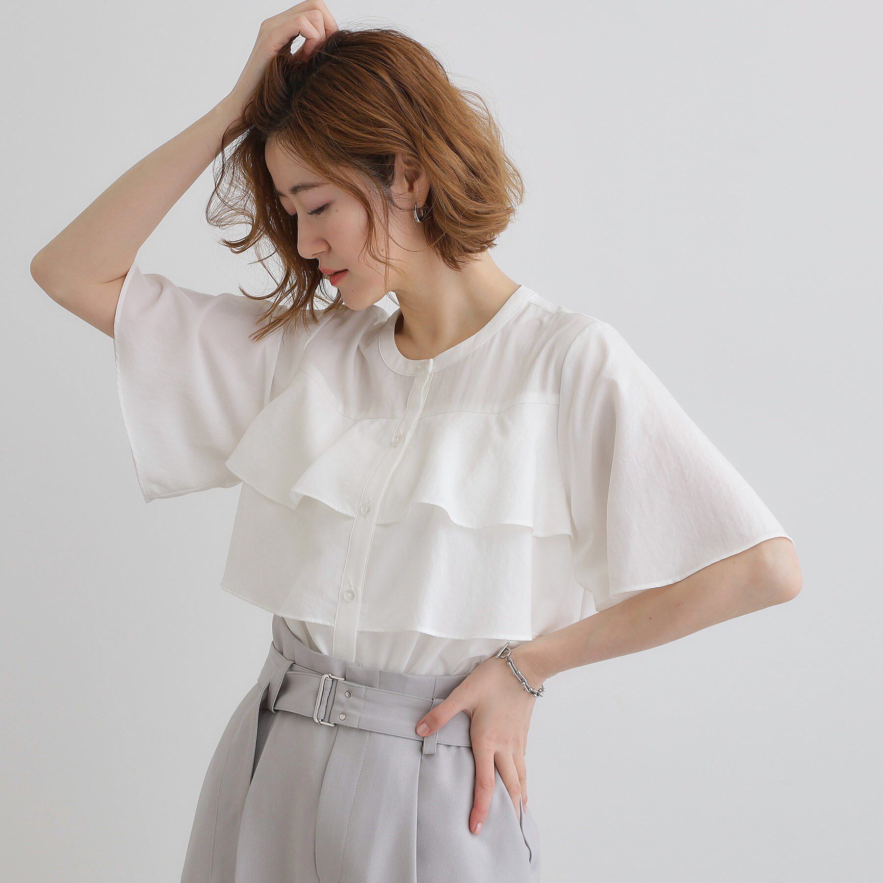 grove「甘さを抑えた大人のラッフルフリルブラウス」|シャツ・ブラウス|