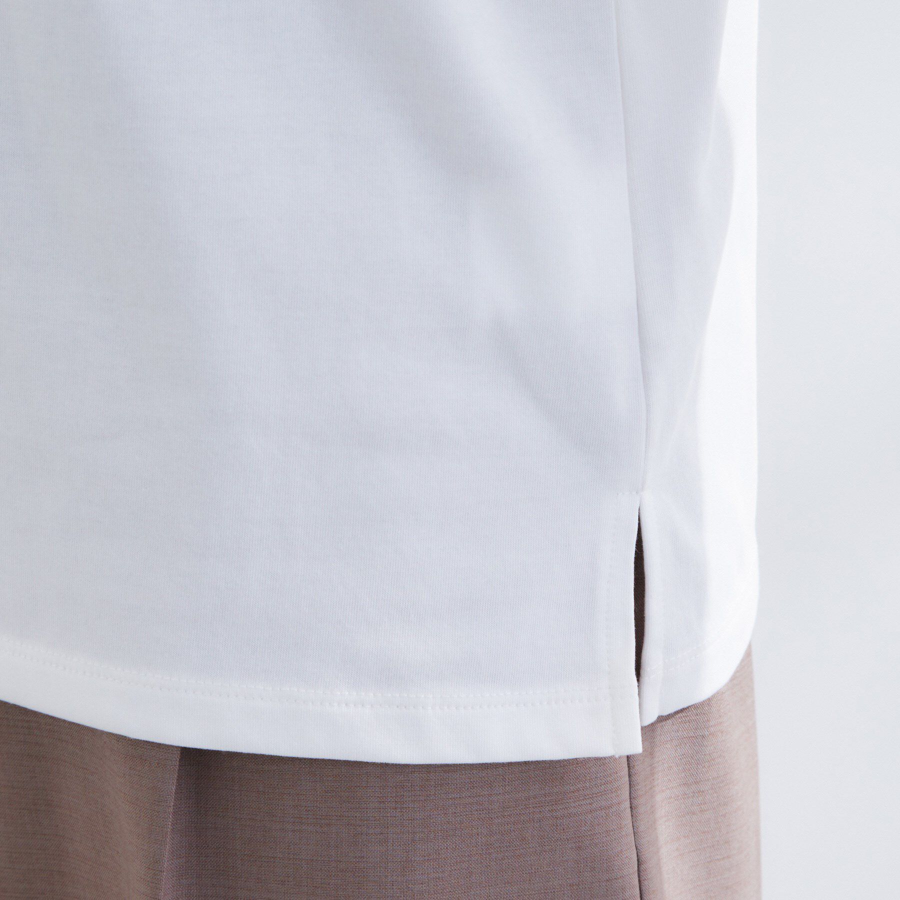 grove「【UVカット/二の腕カバー】ハーフスリーブロゴTシャツ」|Tシャツ・カットソー|