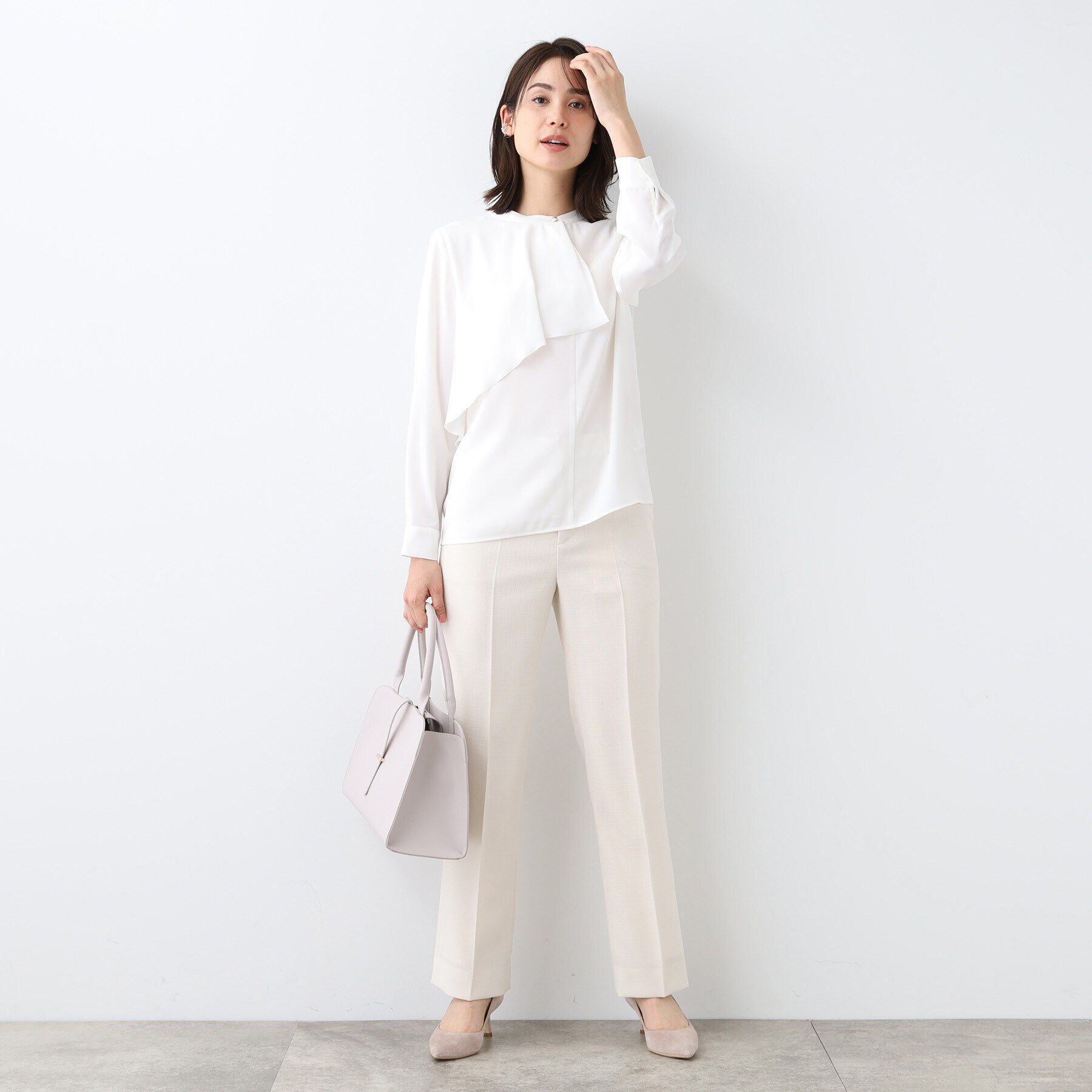 INDIVI「【洗える／UVケア】ヨークフリルブラウス」|シャツ・ブラウス|