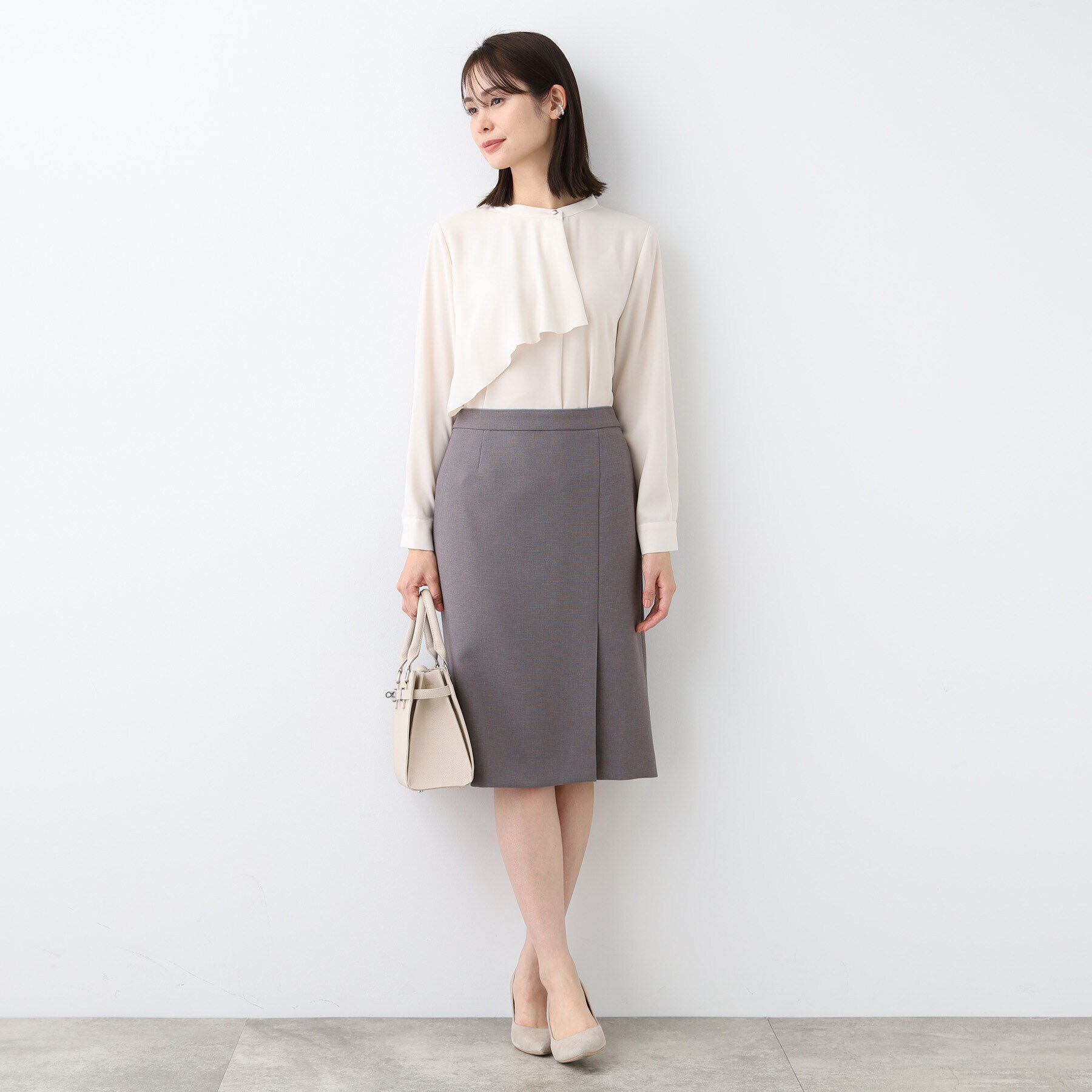 INDIVI「【洗える／UVケア】ヨークフリルブラウス」|シャツ・ブラウス|