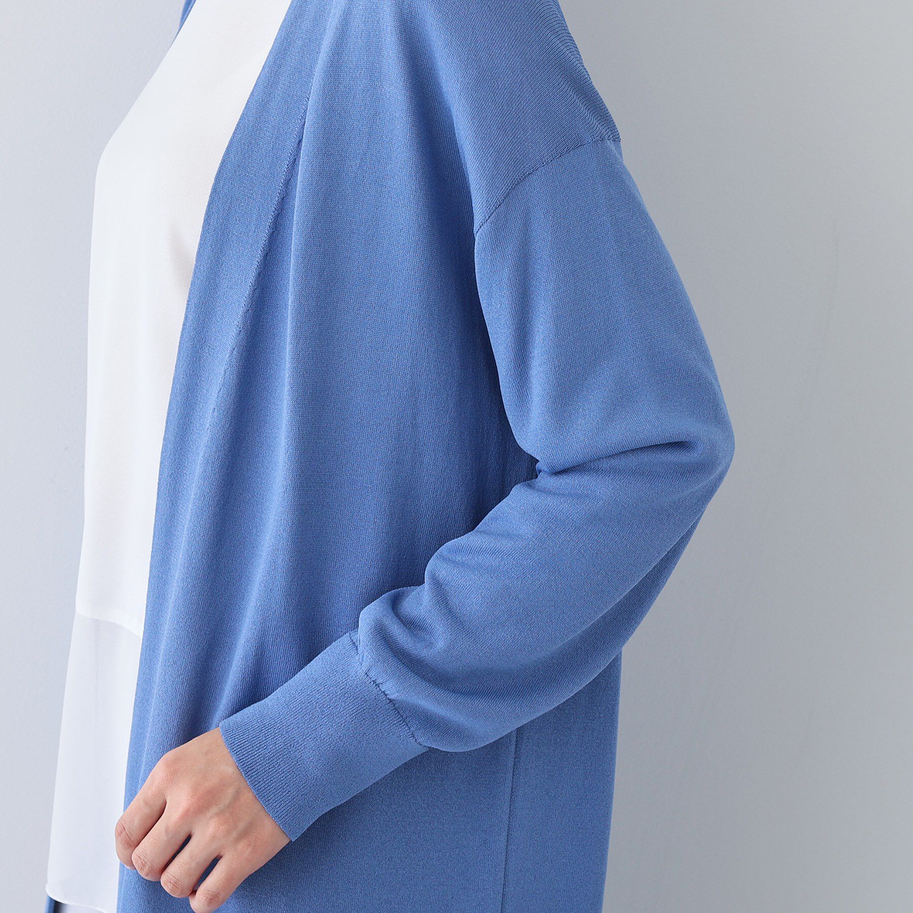 INDIVI「【洗える／肌触り◎】ミニマムデザイン ニットカーディガン」|カーディガン|