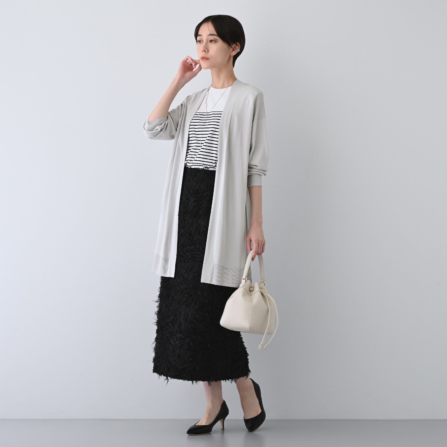 INDIVI「【洗える／肌触り◎】ミニマムデザイン ニットカーディガン」|カーディガン|