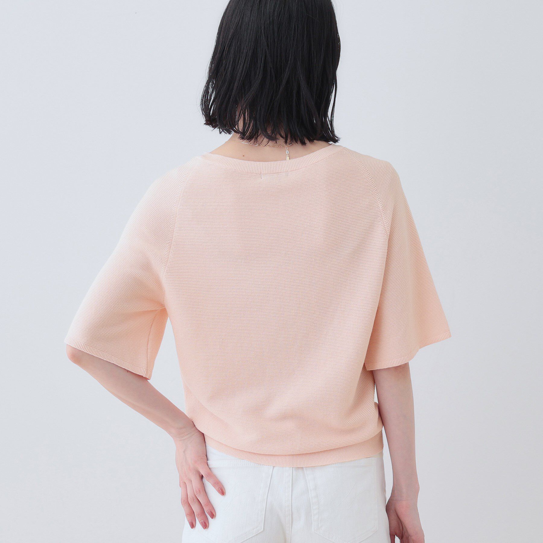 INDIVI「新色登場！【上品ラメ素材】フレアスリーブニット」|ニット・セーター|