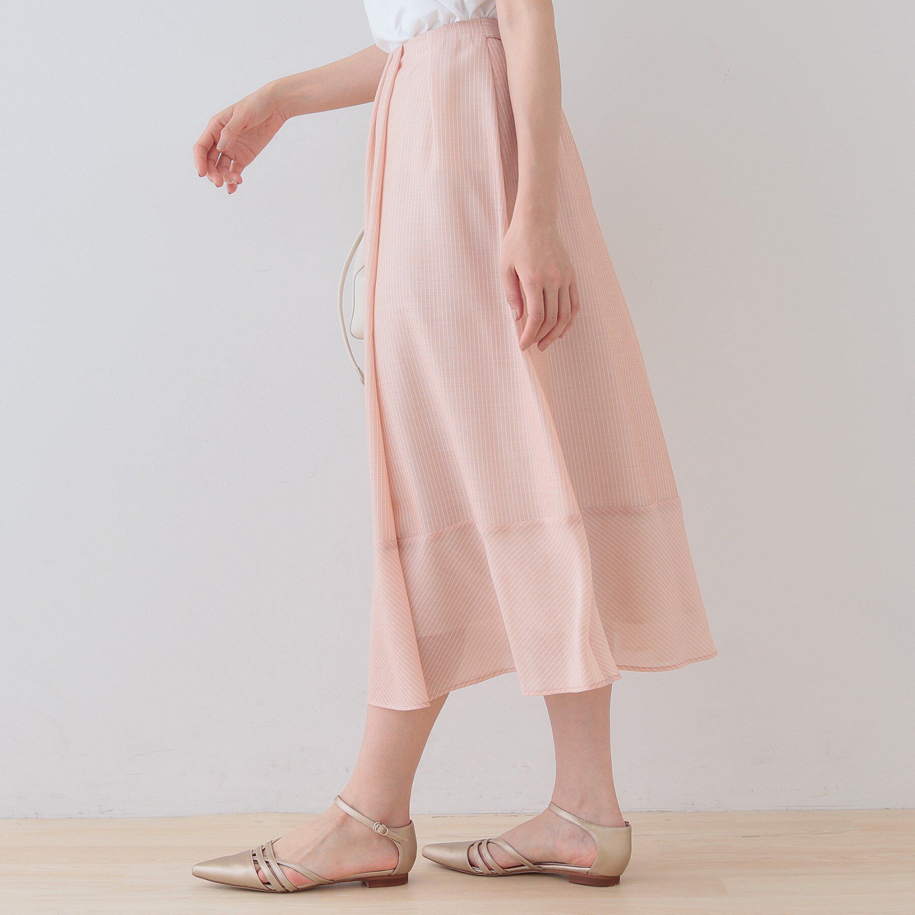 INDIVI「新色登場！【洗える／エアリー素材】巻き風ロングスカート」|スカート|