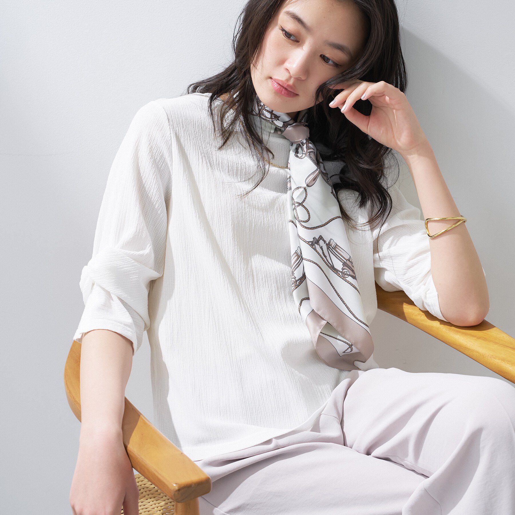 INDIVI「【洗える／吸水速乾／UVケア】ねじりデザイン袖カットソー」|Tシャツ・カットソー|ホワイト(001)