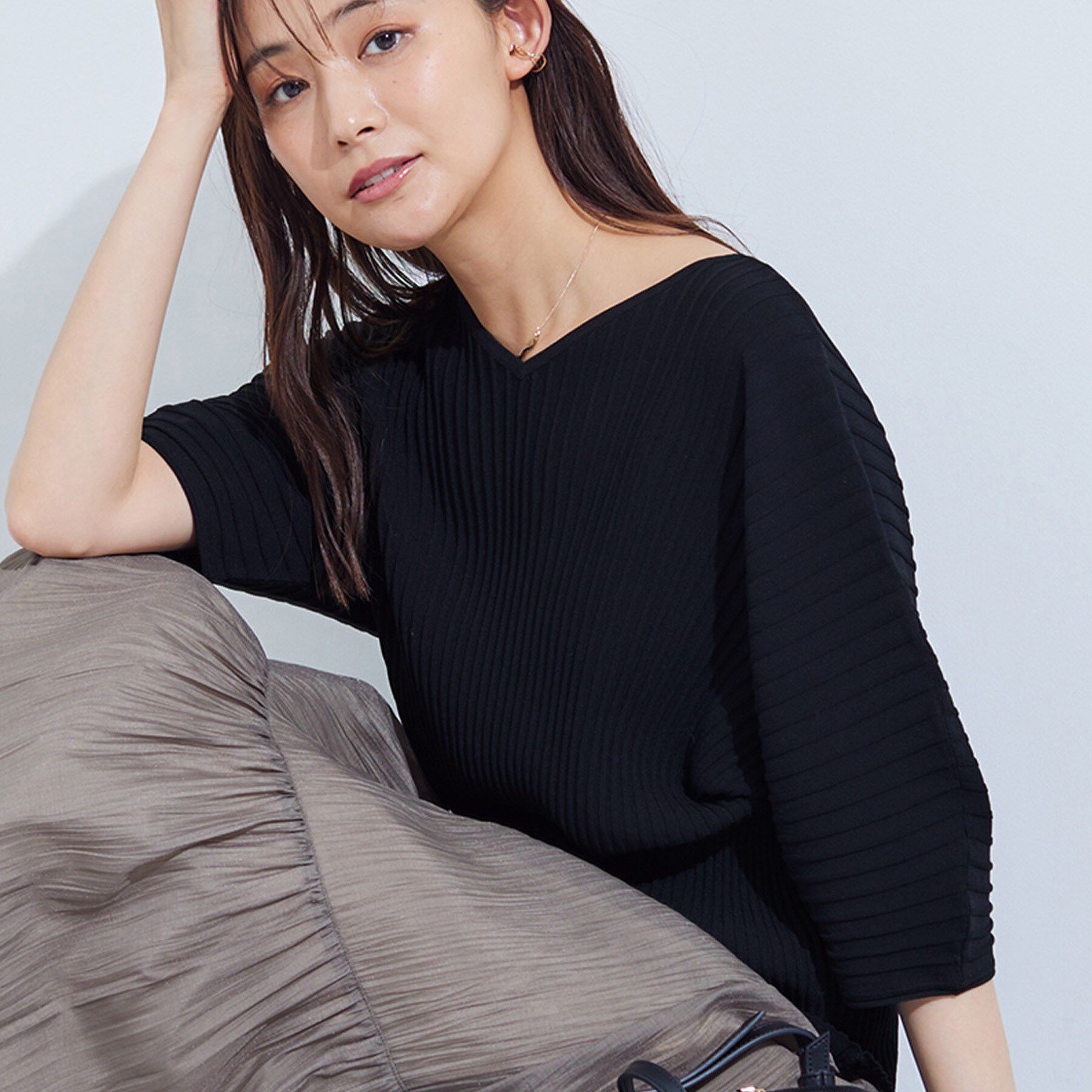 INDIVI「【二の腕カバー／スタイルアップ】ドライタッチストレッチニット」|Tシャツ・カットソー|