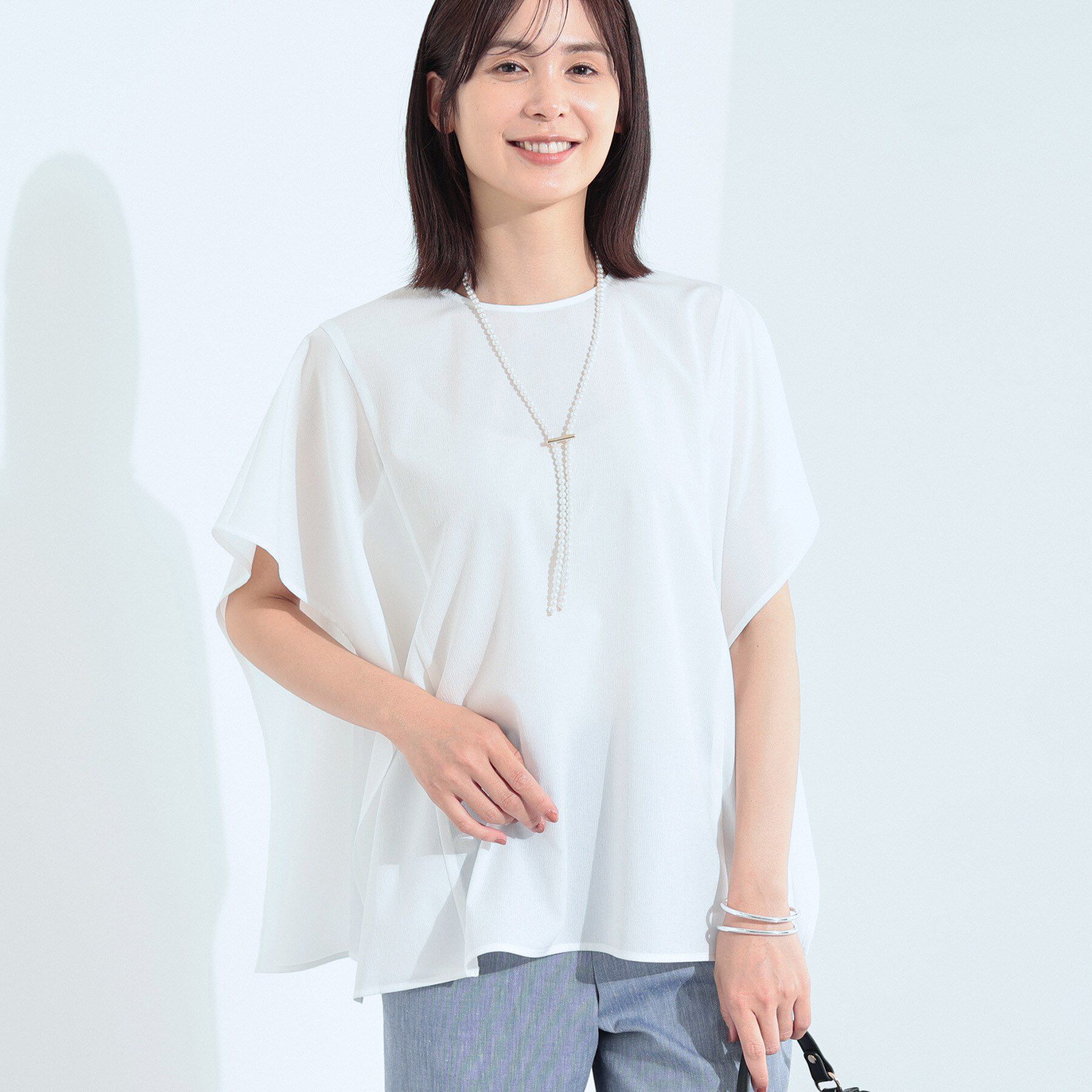 INDIVI「【体型カバー】スクエアブラウス」|シャツ・ブラウス|ホワイト(001)