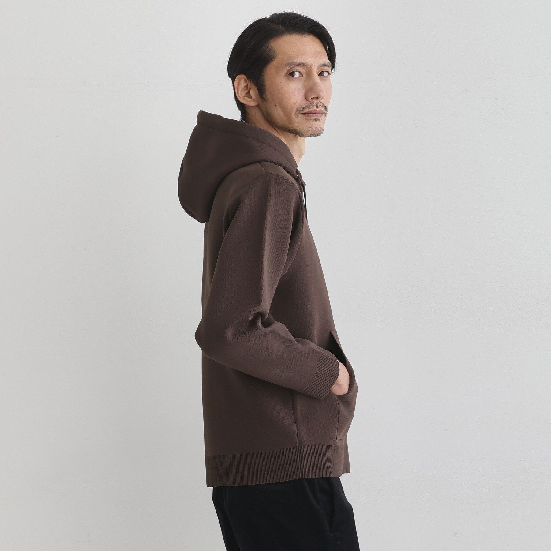 TAKEO KIKUCHI「スポンディッシュ プルオーバー ニットパーカ」|ニット・セーター|