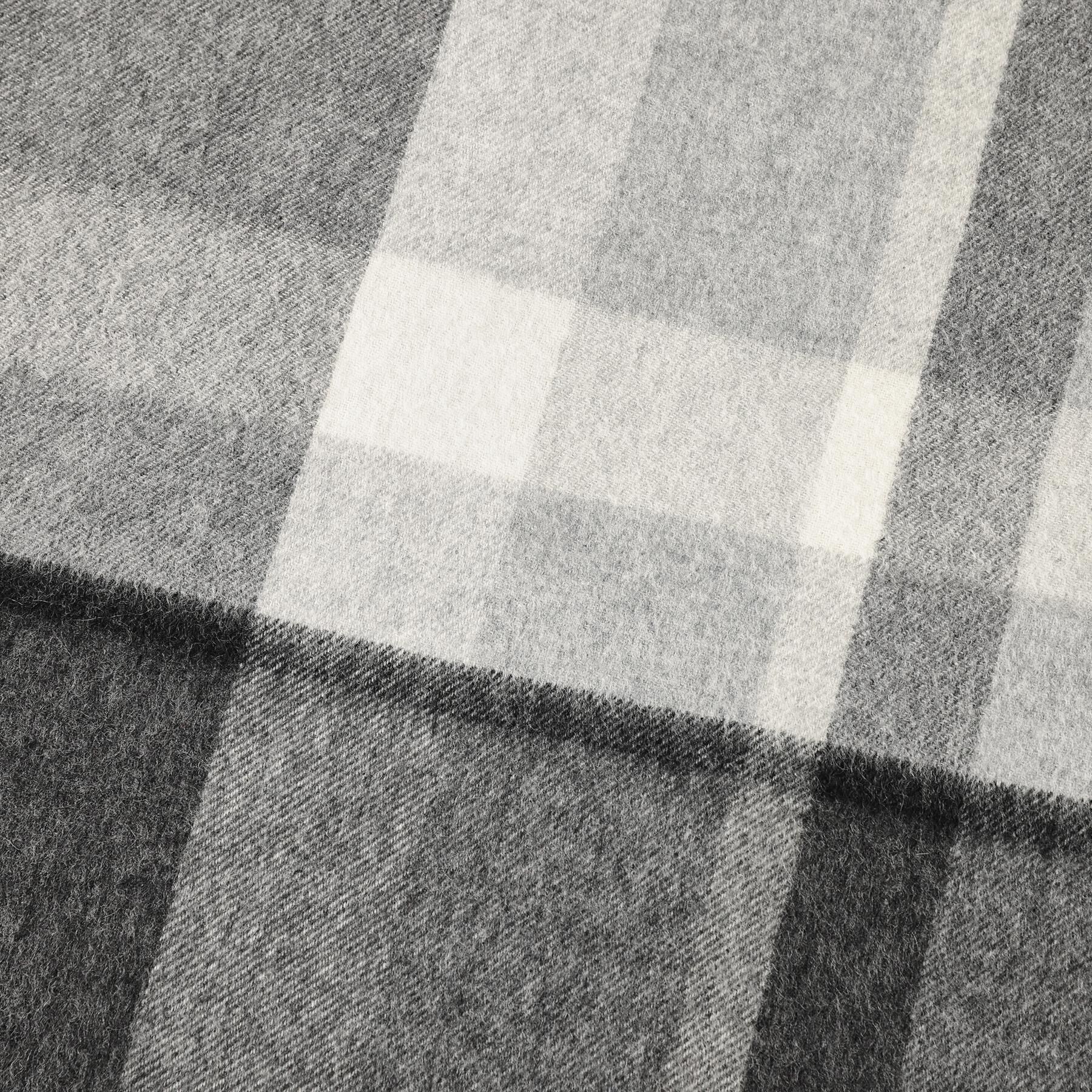 TAKEO KIKUCHI「【洗えるカシミヤ】 ピュアカシミヤ パネルチェックマフラー」|ストール|