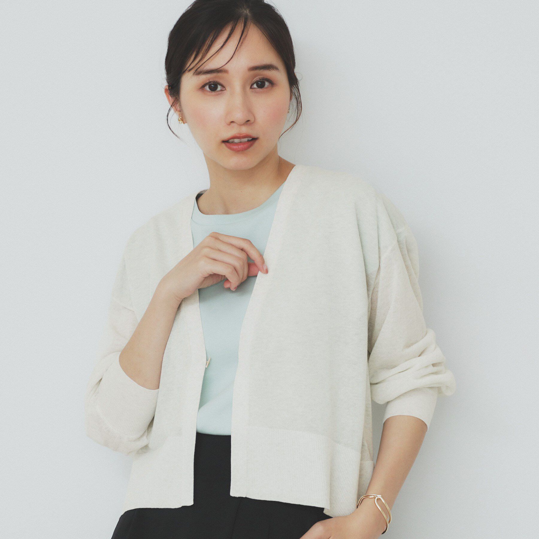 index「《5色展開》コンパクトショートカーディガン【洗濯機洗い可】」|カーディガン|