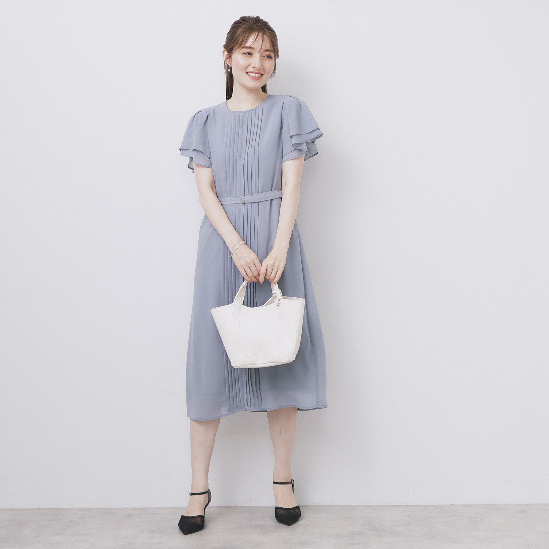 index「フロントタックIラインワンピース【洗濯機洗い可/防シワ】」|ワンピース|