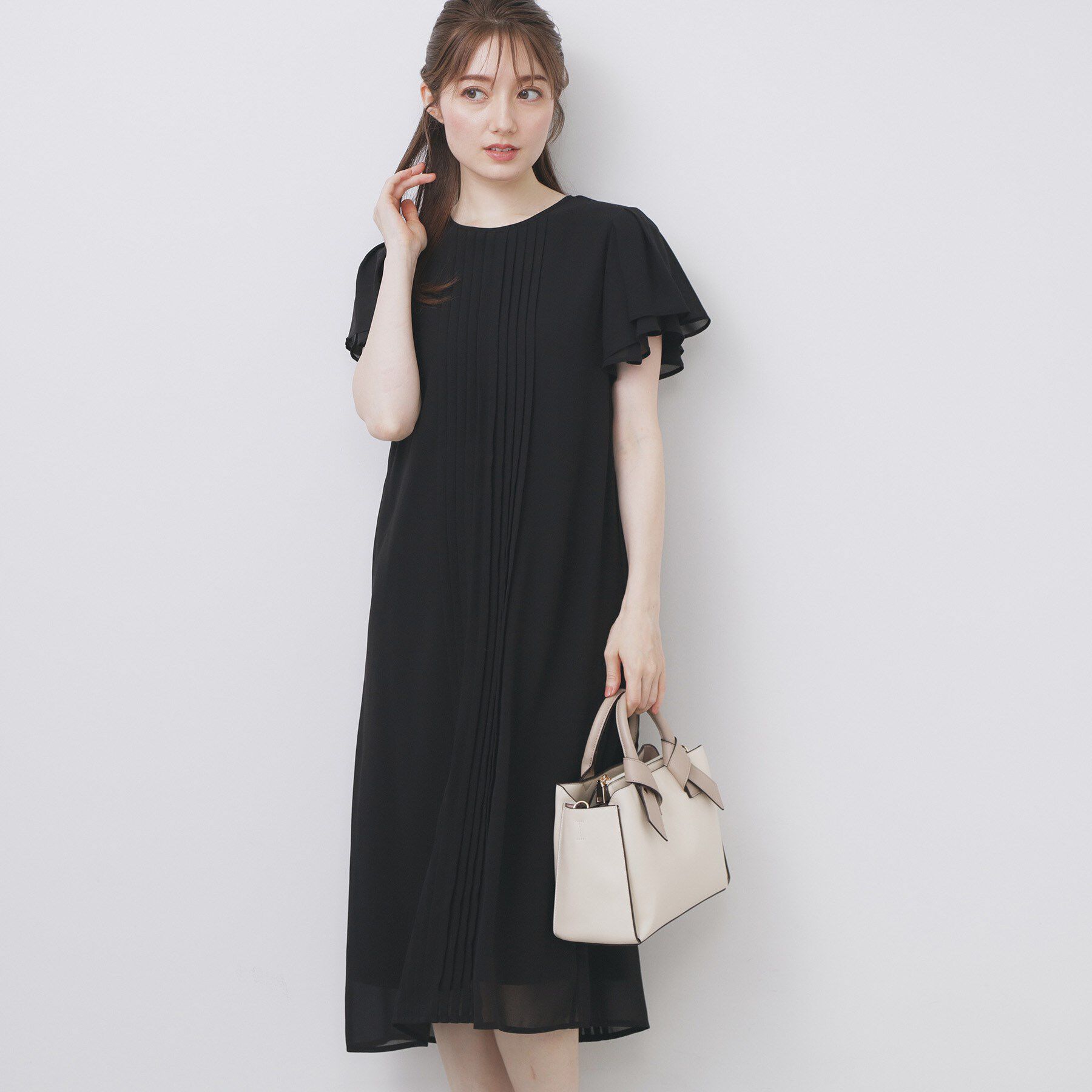 index「フロントタックIラインワンピース【洗濯機洗い可/防シワ】」|ワンピース|