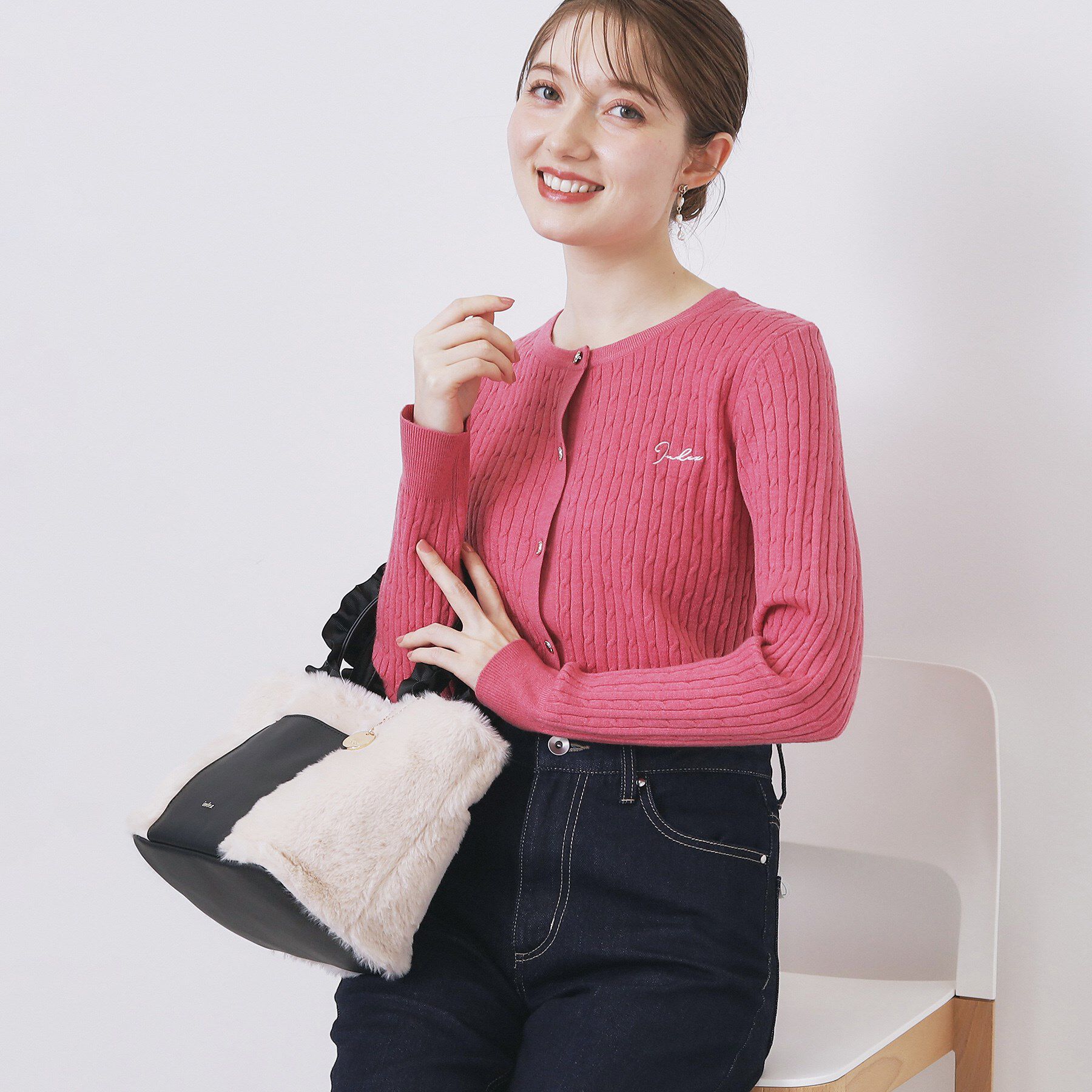 index「クルーネックケーブルカーディガン【洗濯機OK】」|カーディガン|ピンク(073)