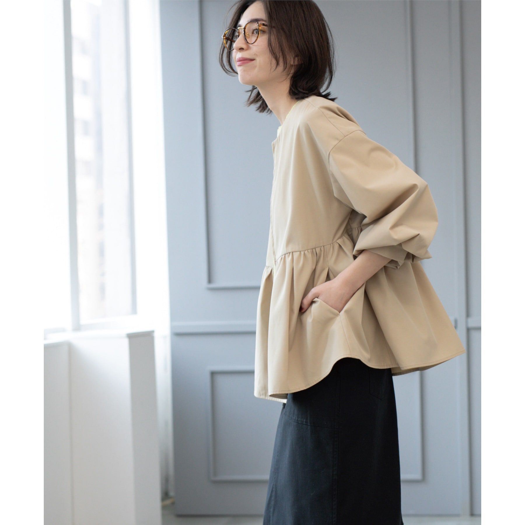 OPAQUE.CLIP「撥水ノーカラーペプラムブルゾン【洗濯機洗い可/花粉対応】」|ノーカラージャケット|