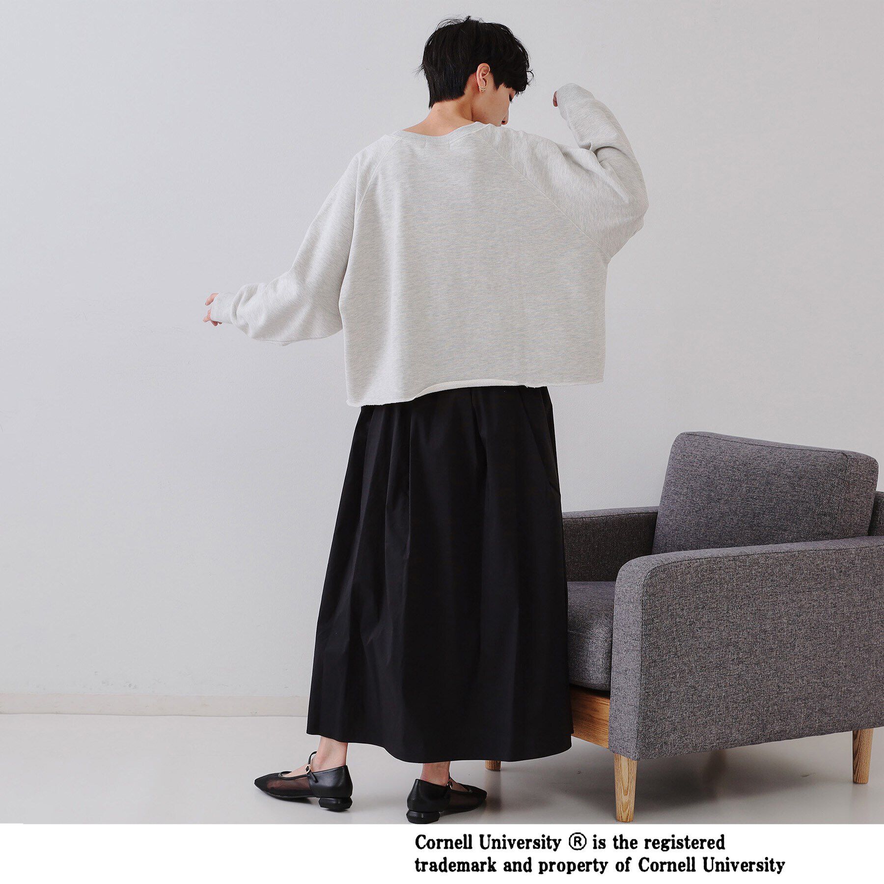 OPAQUE.CLIP「カレッジロゴ スウェットプルオーバー」|パーカー|