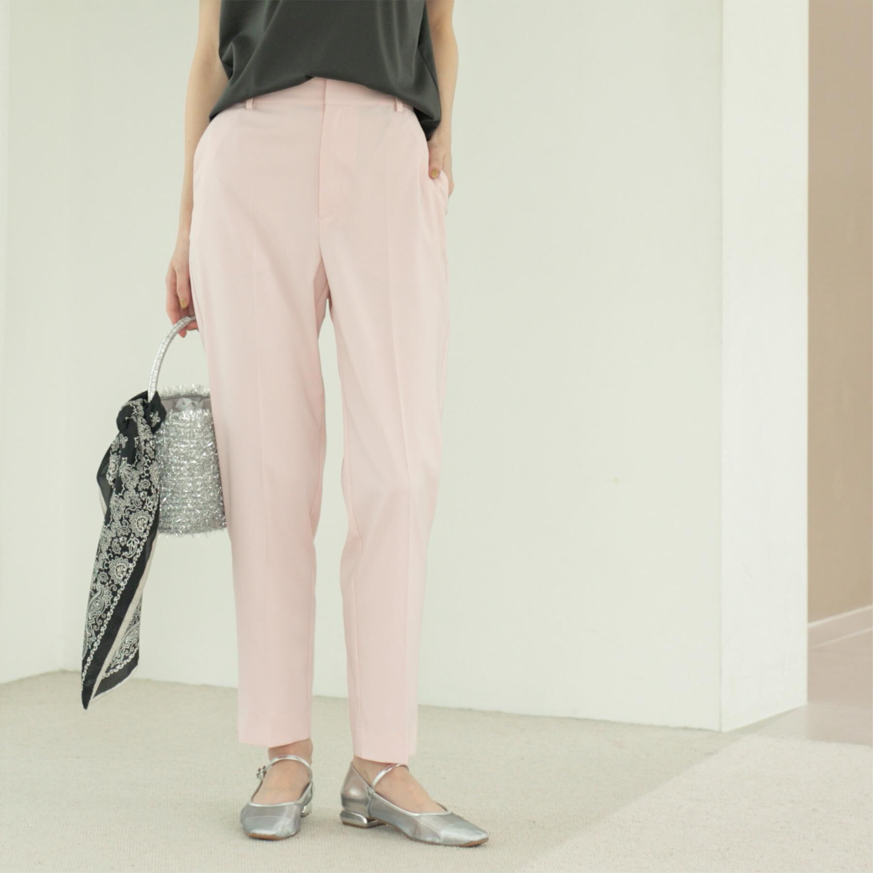 OPAQUE.CLIP「ストレッチリネンライク美脚テーパードパンツ【洗濯機洗い可/吸水速乾】」|その他|ライトピンク(070