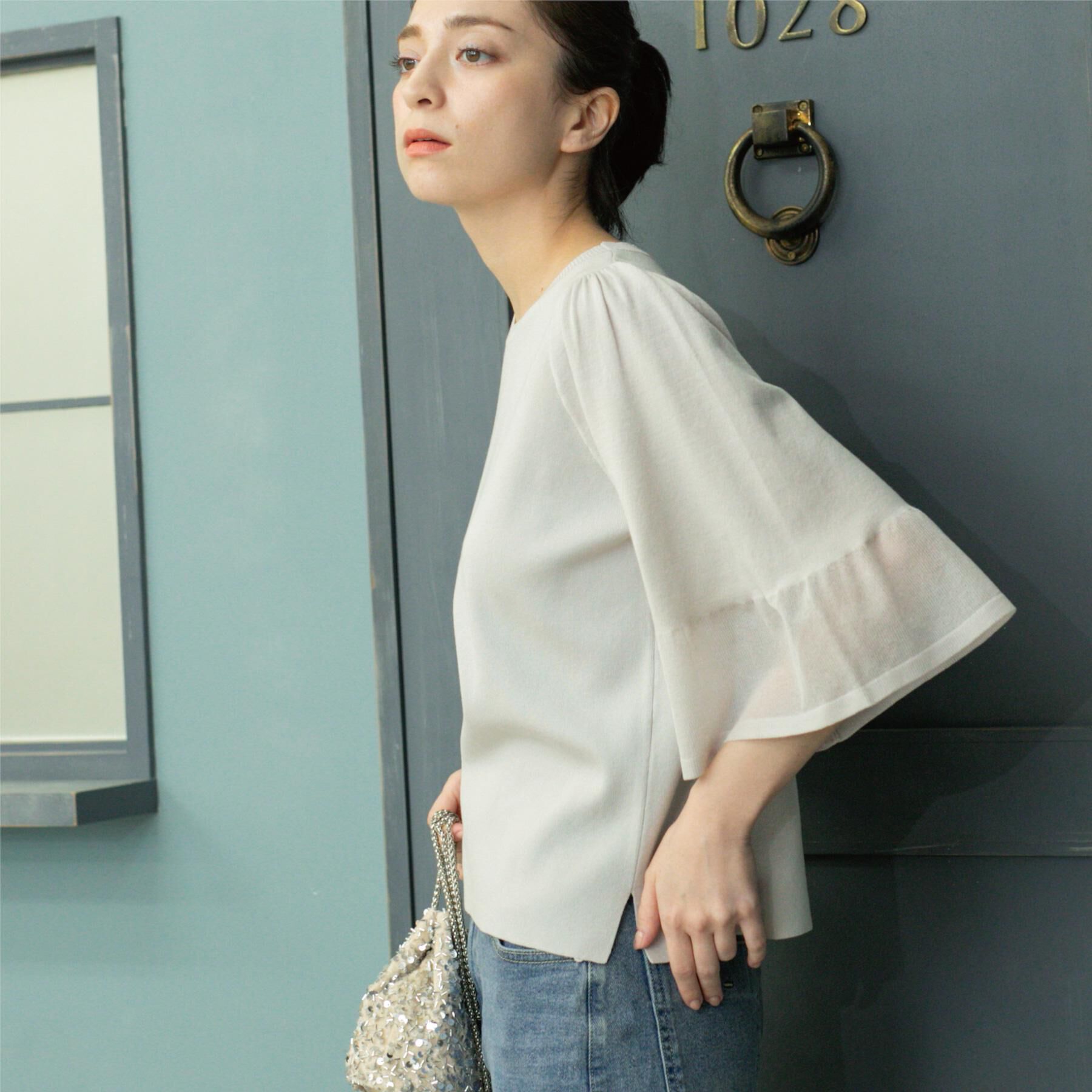 OPAQUE.CLIP「《5色展開》シアーフレアスリーブニット【洗濯機洗い可】」|ニット・セーター|ライトグレー(011