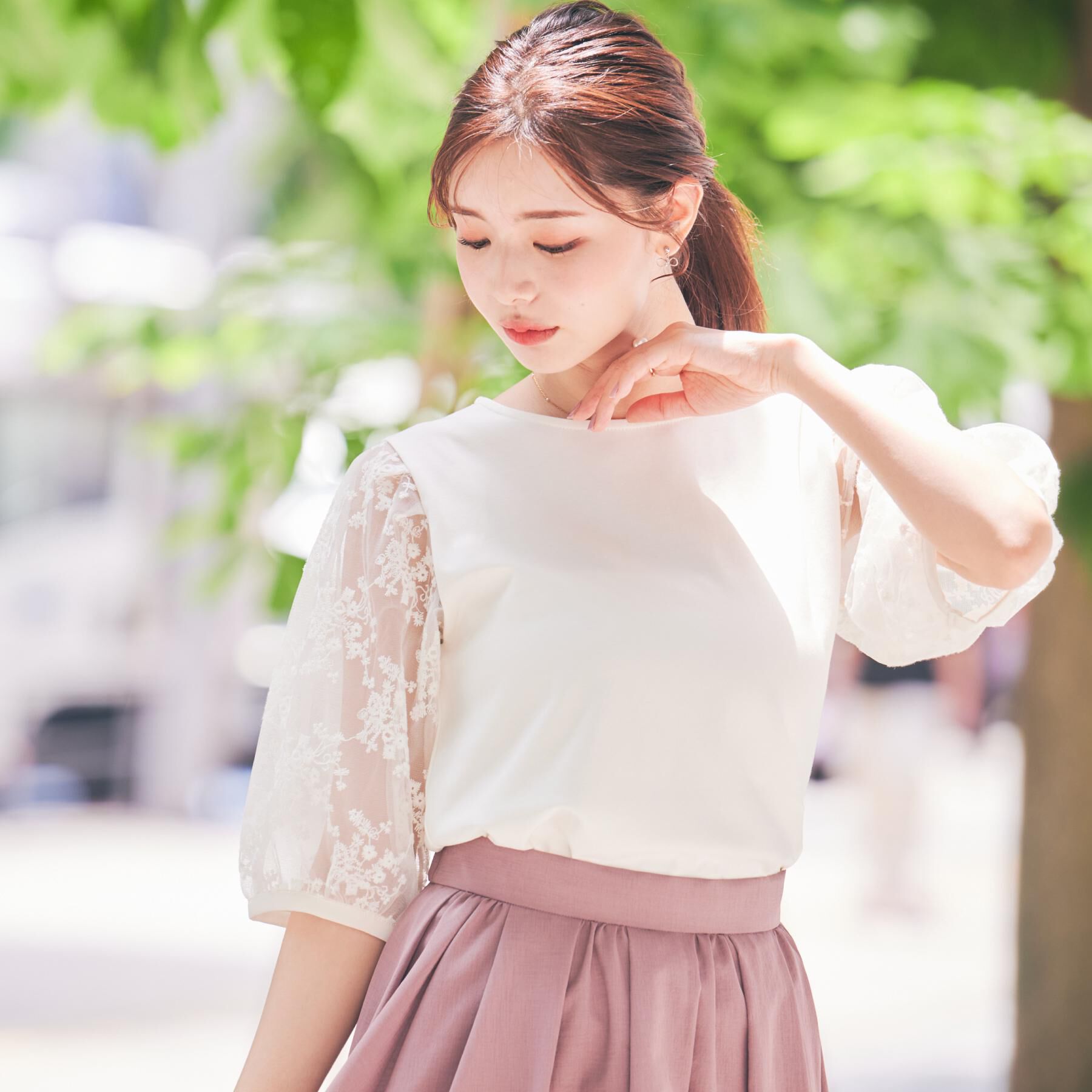 Couture broach「【接触冷感・UV・マシンウォッシャブル】袖レースデザイントップス」|Tシャツ・カットソー|