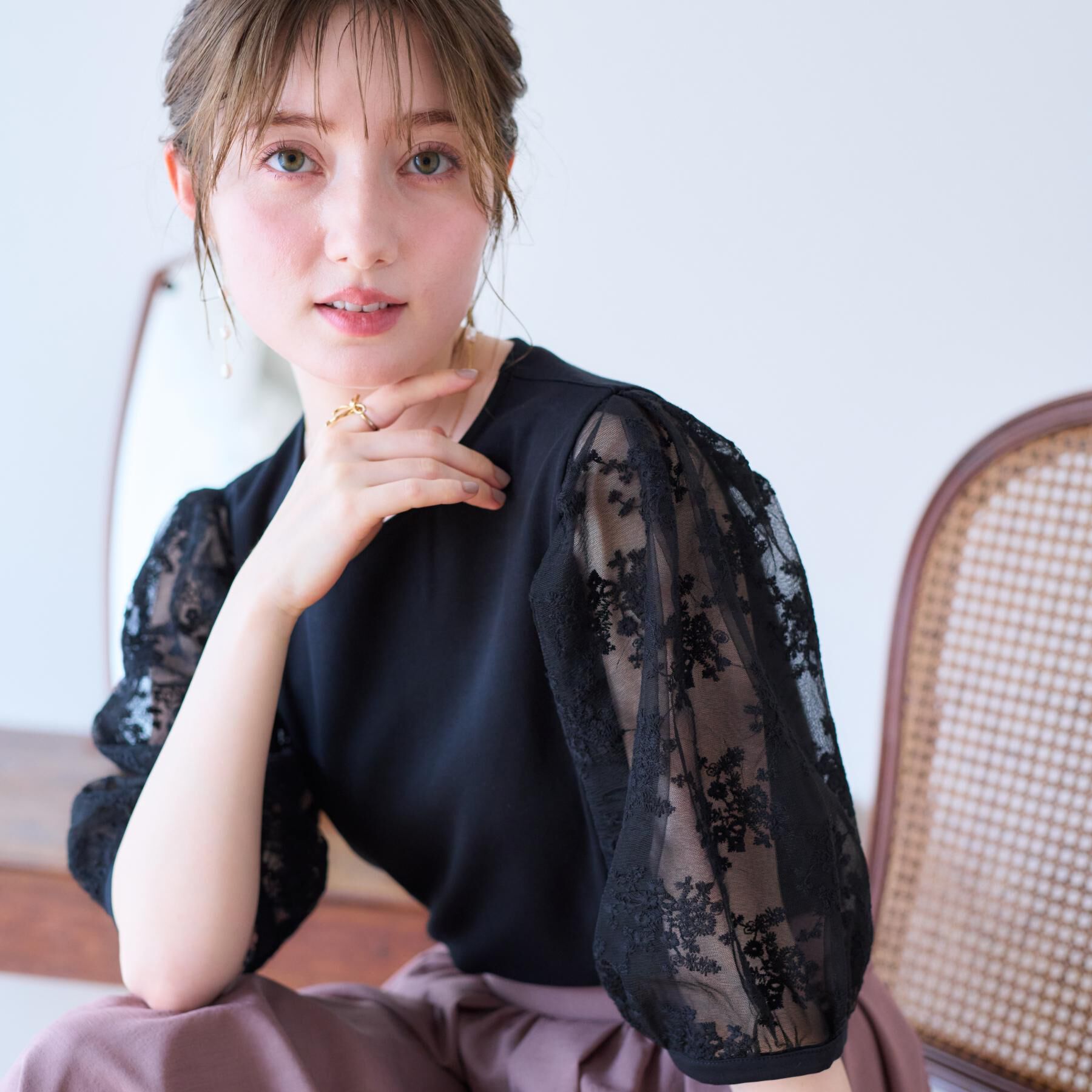 Couture broach「【接触冷感・UV・マシンウォッシャブル】袖レースデザイントップス」|Tシャツ・カットソー|