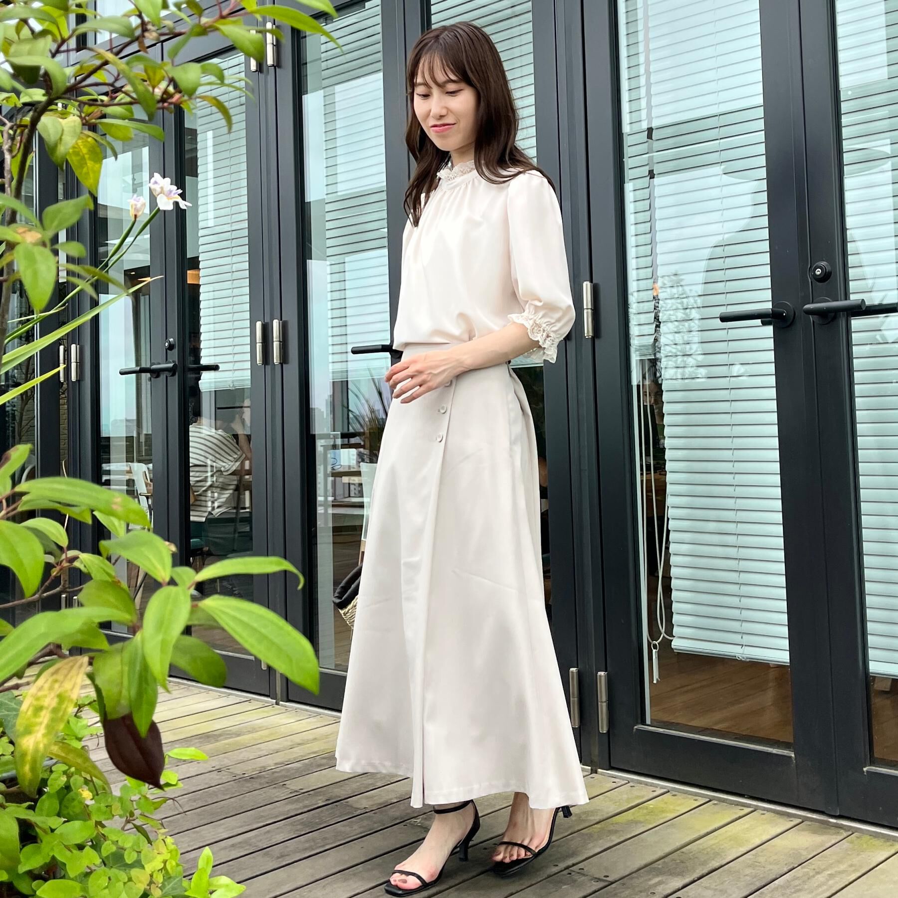 Couture broach「【華やか・大人可愛い・5分袖】エンブロレース前後2WAYブラウス」|シャツ・ブラウス|