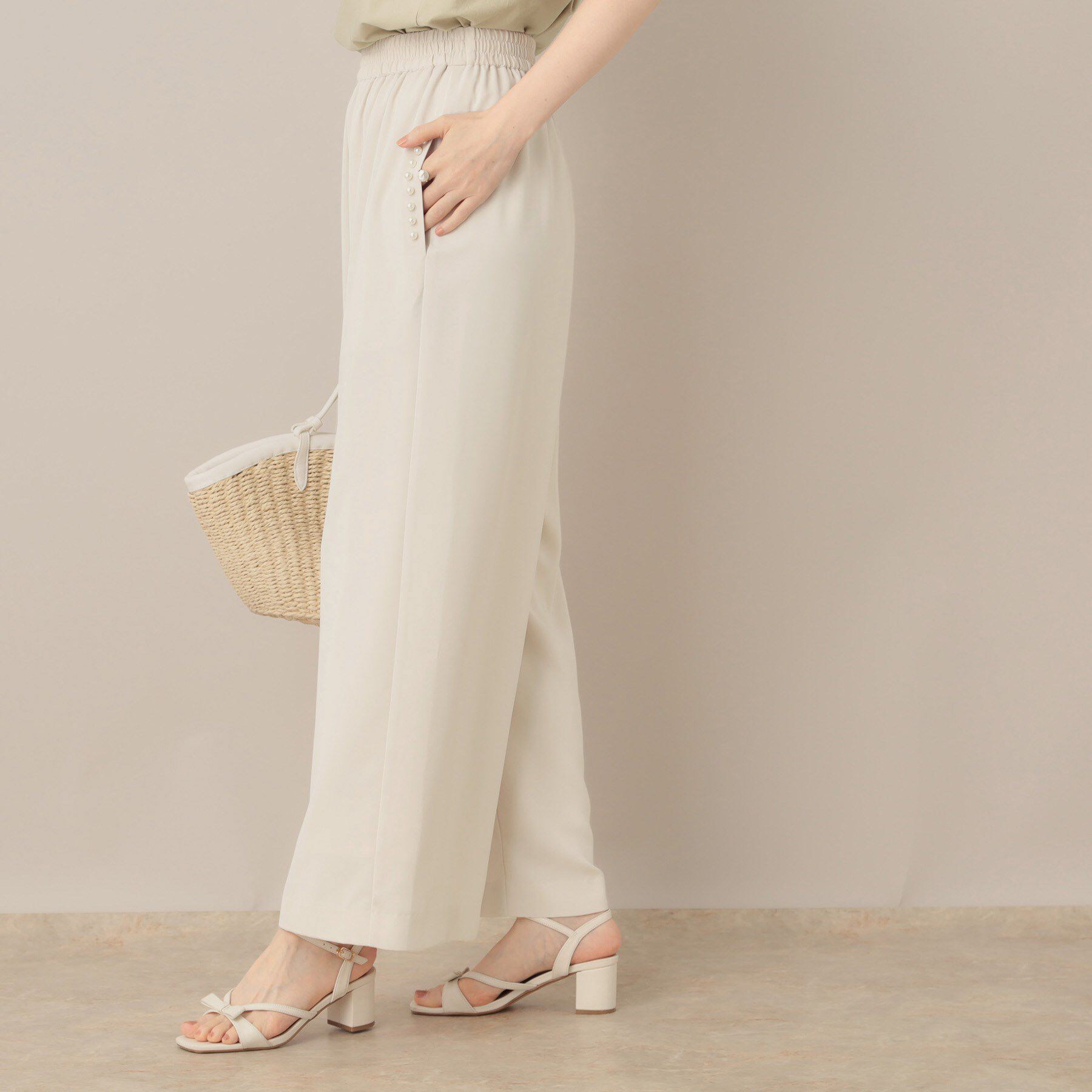 Couture broach「【マルチデザイン・楽ちん】フェイクパール リラックスワイドパンツ」|その他|