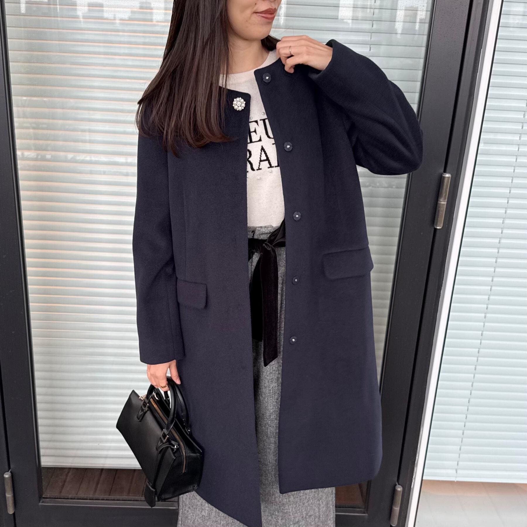 Couture broach「【通勤/ビジューブローチ付き】ノーカラー ロングコート」|ノーカラーコート|