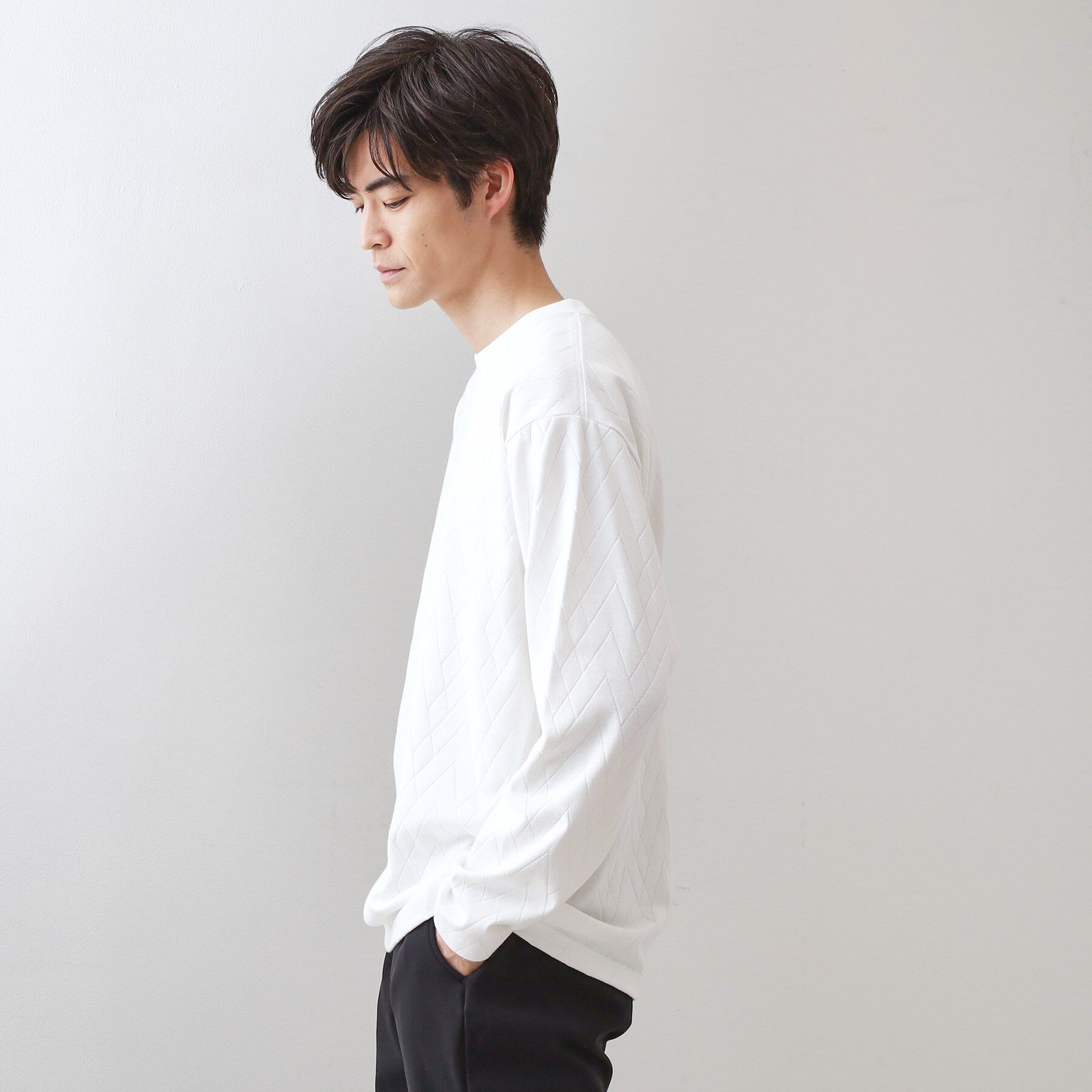 THE SHOP TK「リンクスジオメトリック長袖Tシャツ【サスティナブル素材使用/洗濯機OK】」|Tシャツ・カットソー|