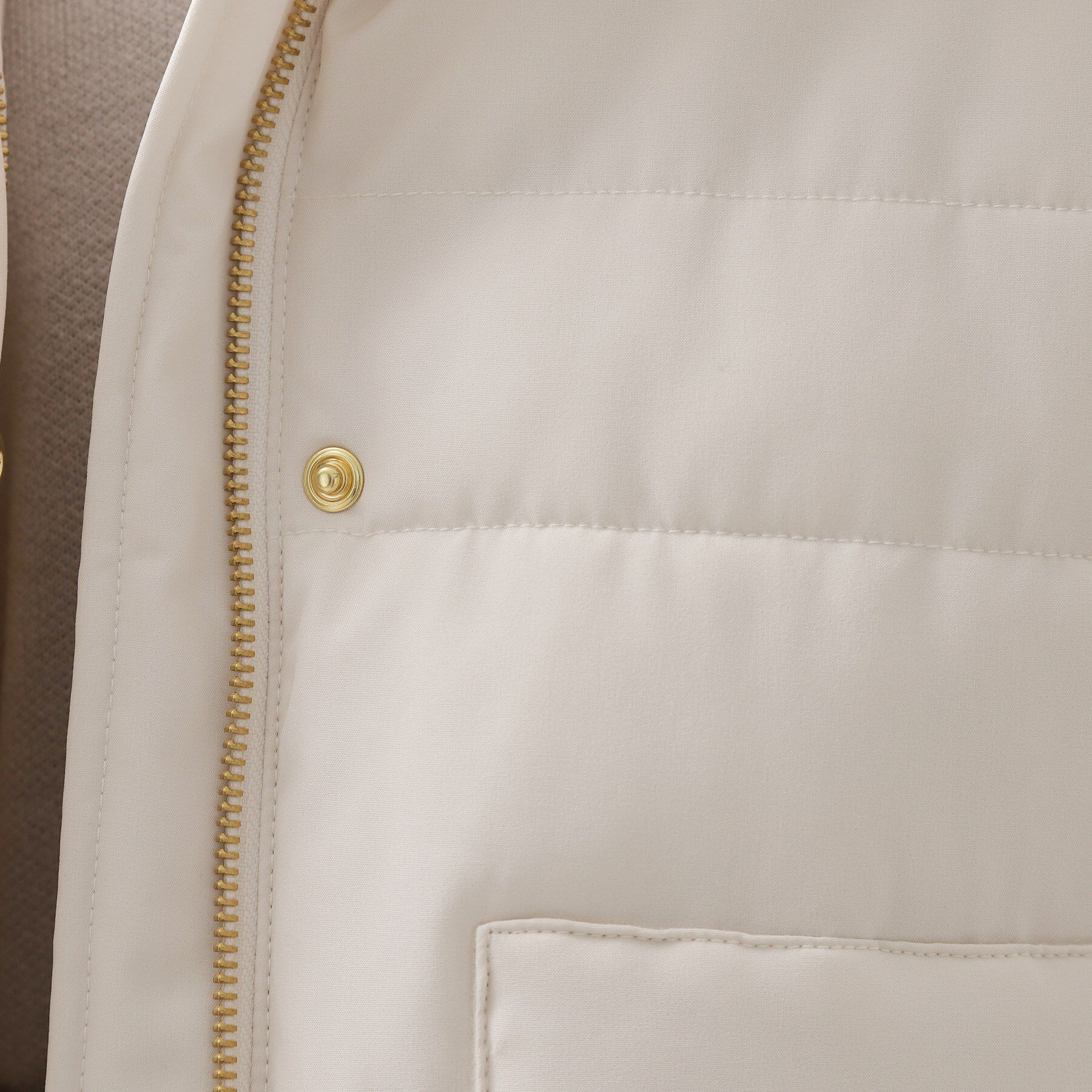 THE SHOP TK「【すっきり見えシルエット】上品ふわもこ中綿ブルゾン」|ダウン|