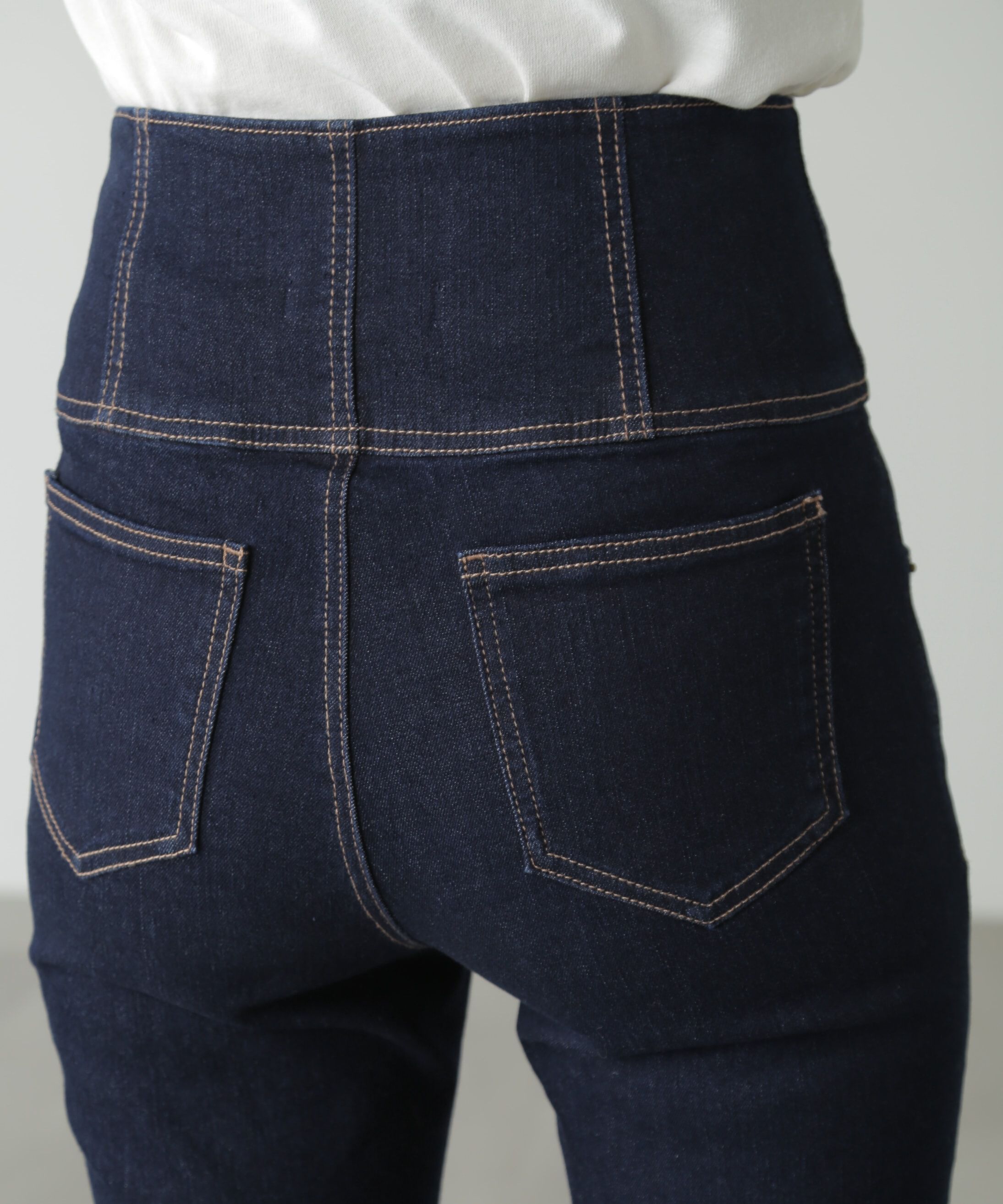  「ハイウエストボタンフライスキニーデニムパンツ」|その他|