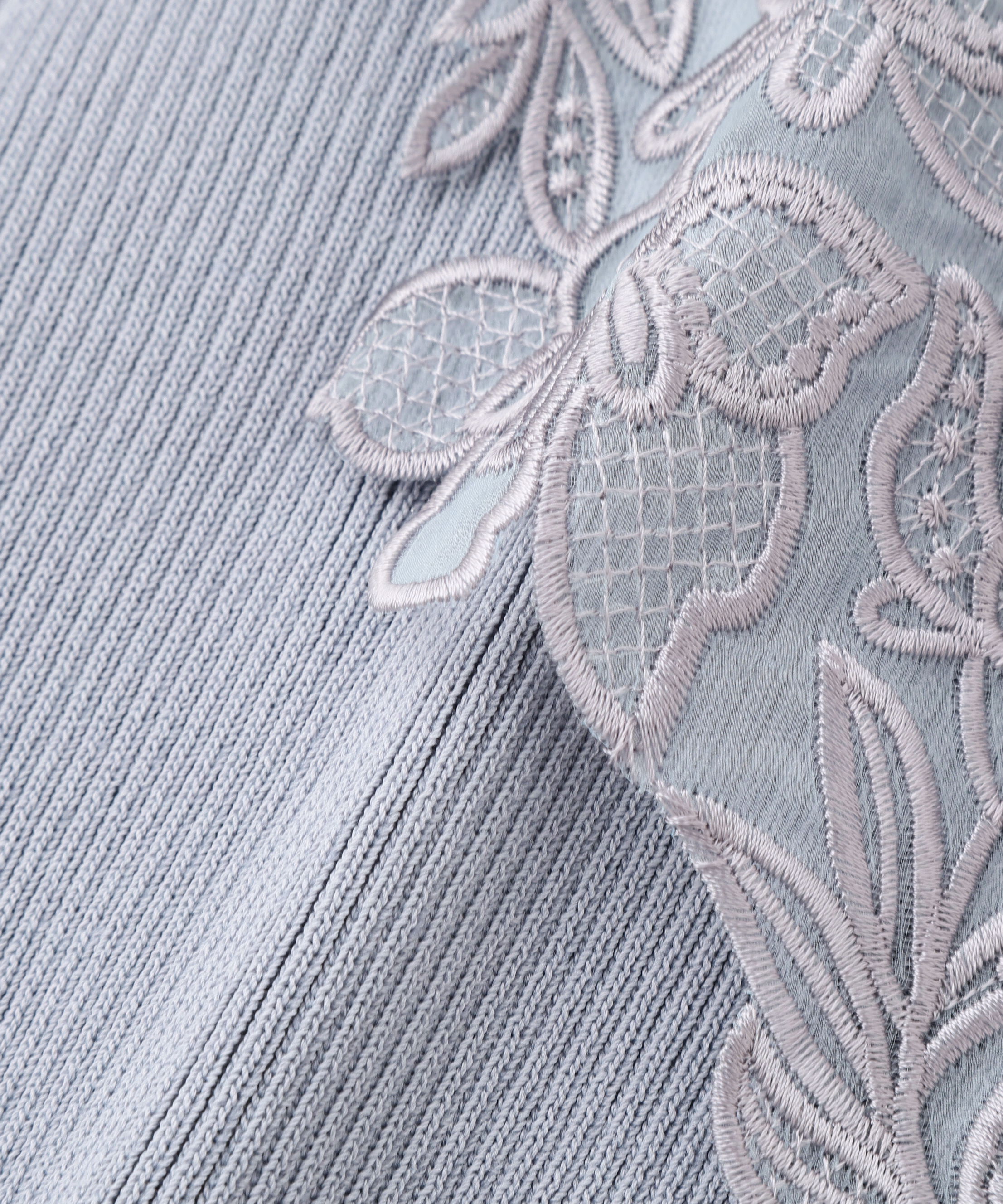 PROPORTION BODY DRESSING「ケープ風レース付きニットワンピース 25AW」|ワンピース|