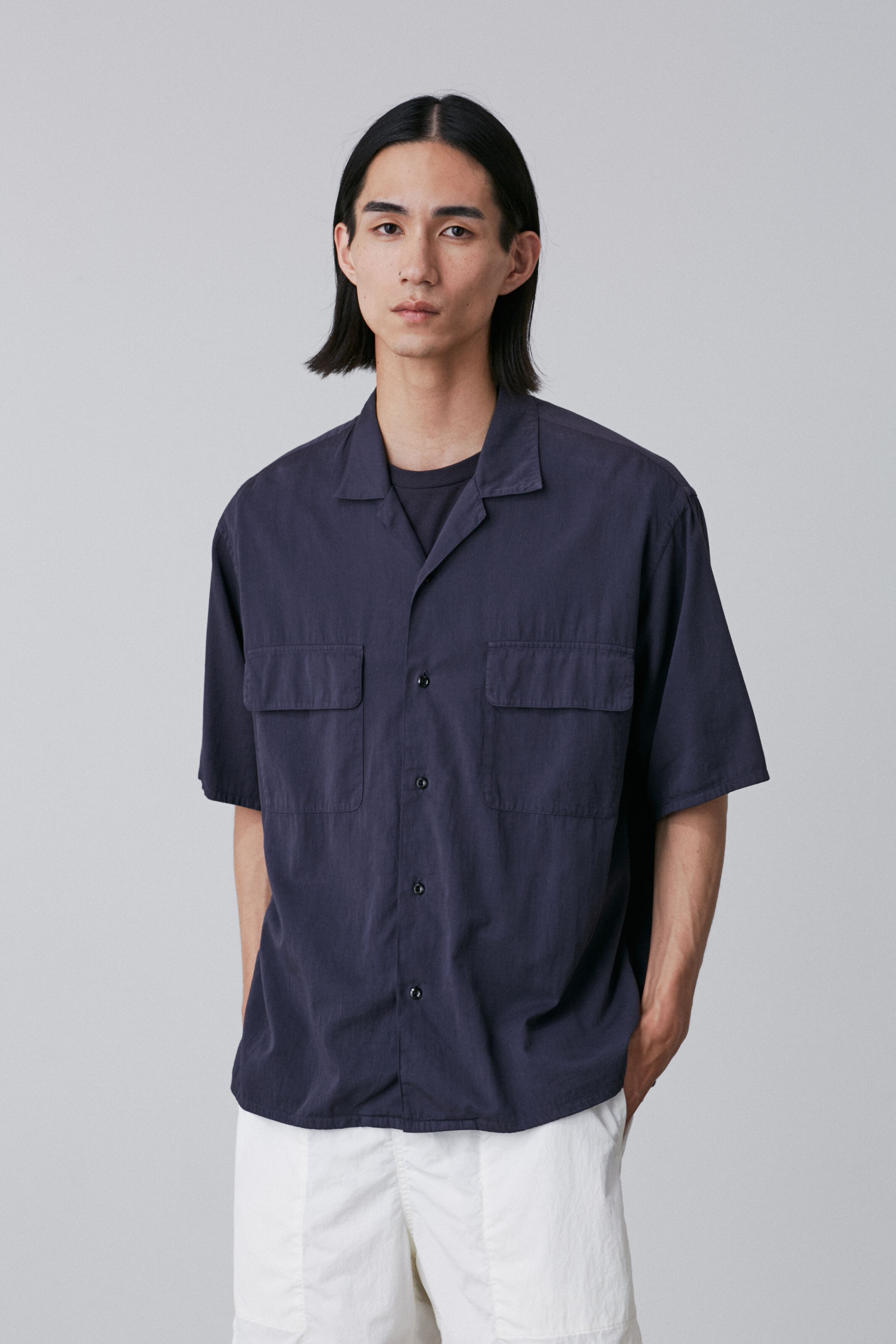 YLEVE 「Ｙ / ORGANIC COTTON WASHER SATIN OPEN COLLAR SHIRT」|シャツ・ブラウス|ネイビー