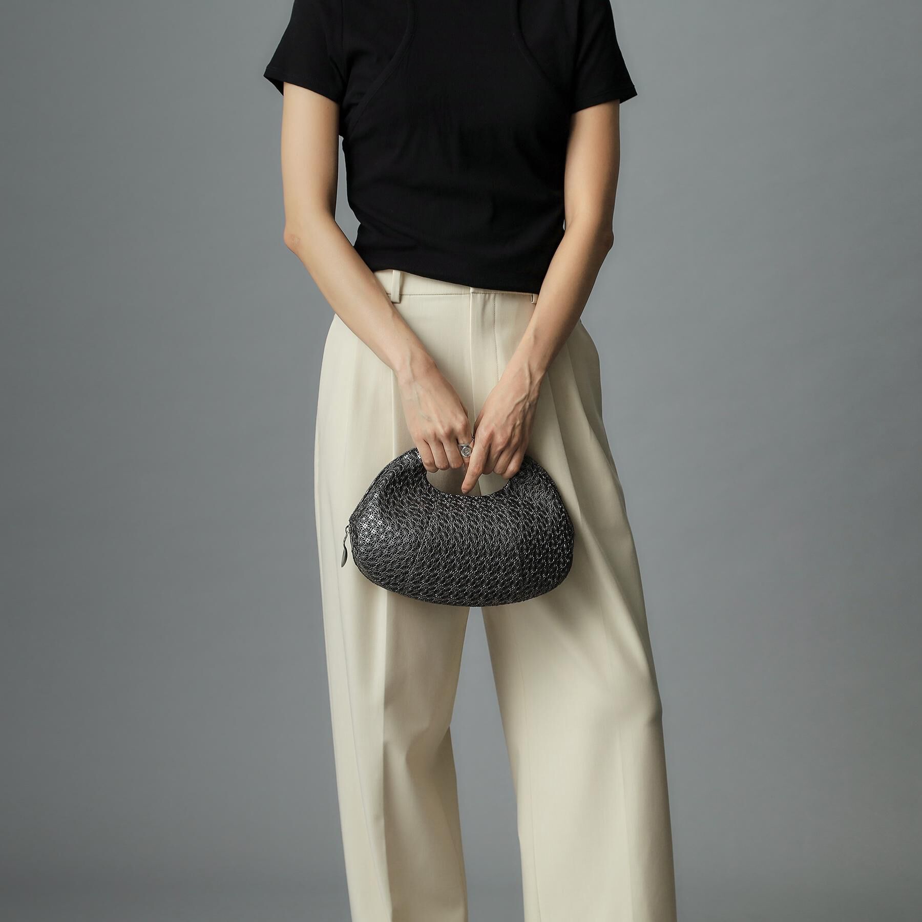 HIROKO HAYASHI「GIRASOLE（ジラソーレ）クロワッサンバッグM」|ハンドバッグ|