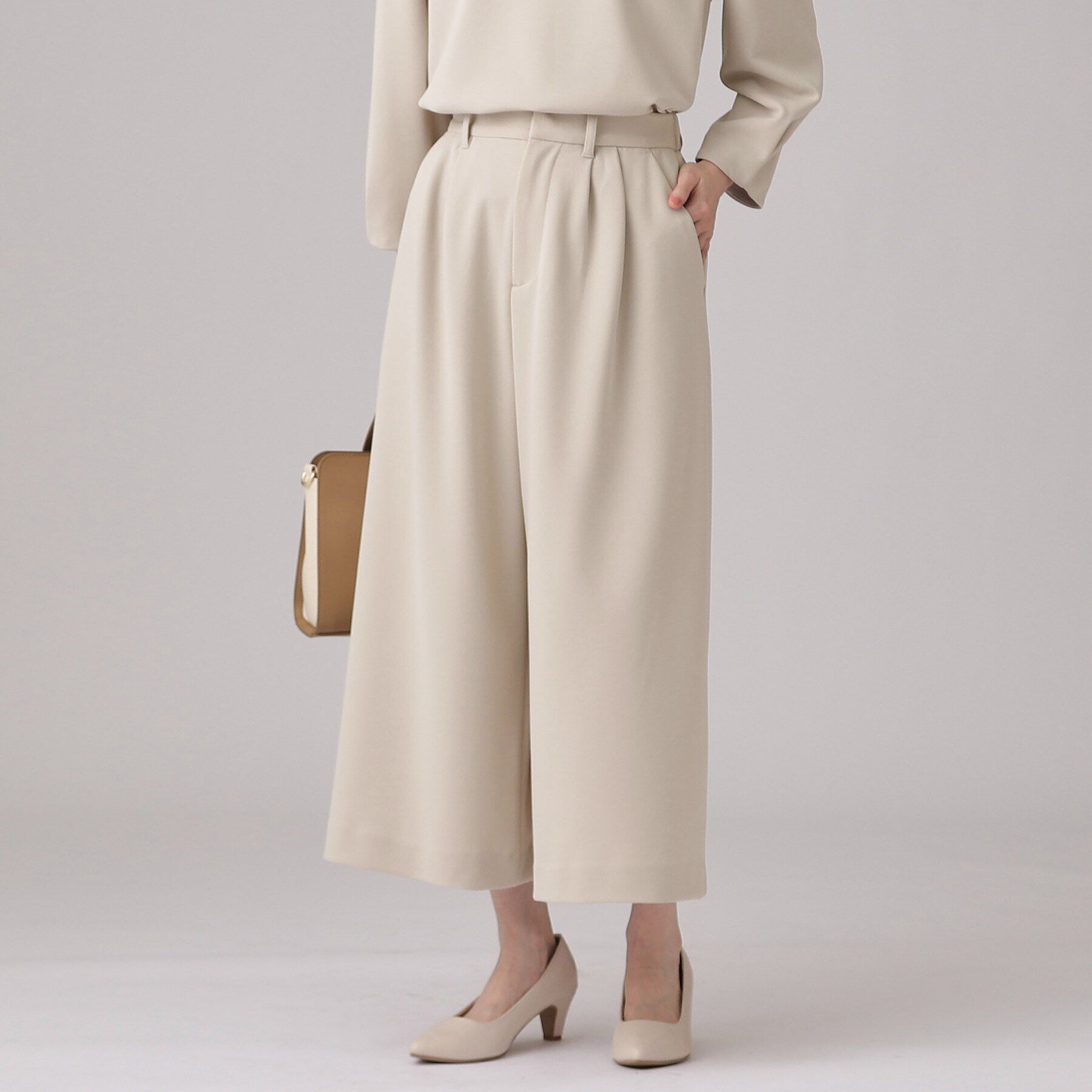 SHOO･LA･RUE「【通勤/デイリー/セットアップ可】マルチに使える カットジョーゼット ワイドパンツ」|その他|グレージュ(450)